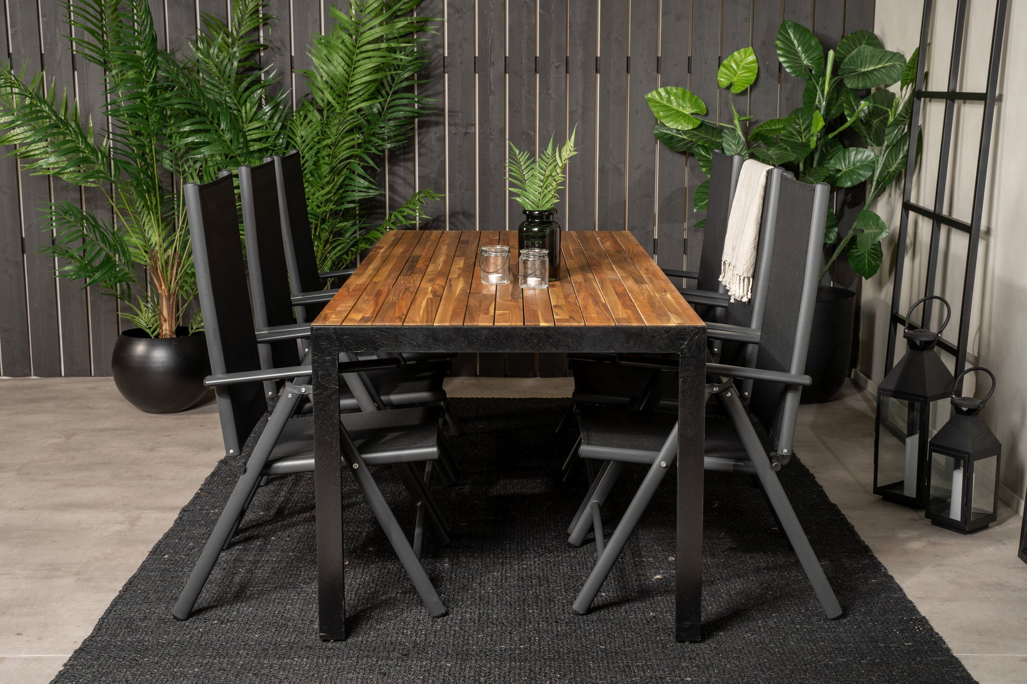 Venture Home Bois spisebord 200*100cm - Black Legs / Acacia +Break 5:pos stol - Black a