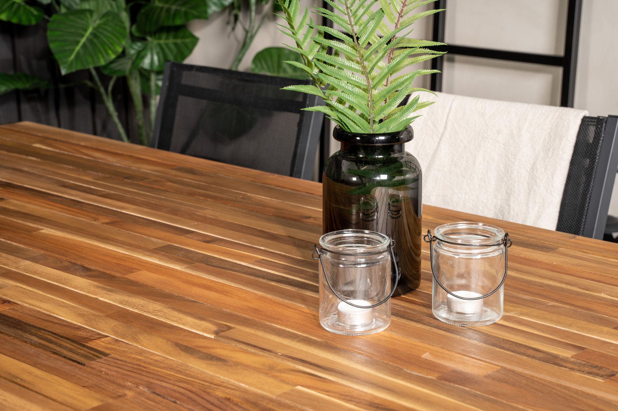 Venture Home Bois spisebord 200*100cm - Black Legs / Acacia +Copacabana Arm stol (stacka