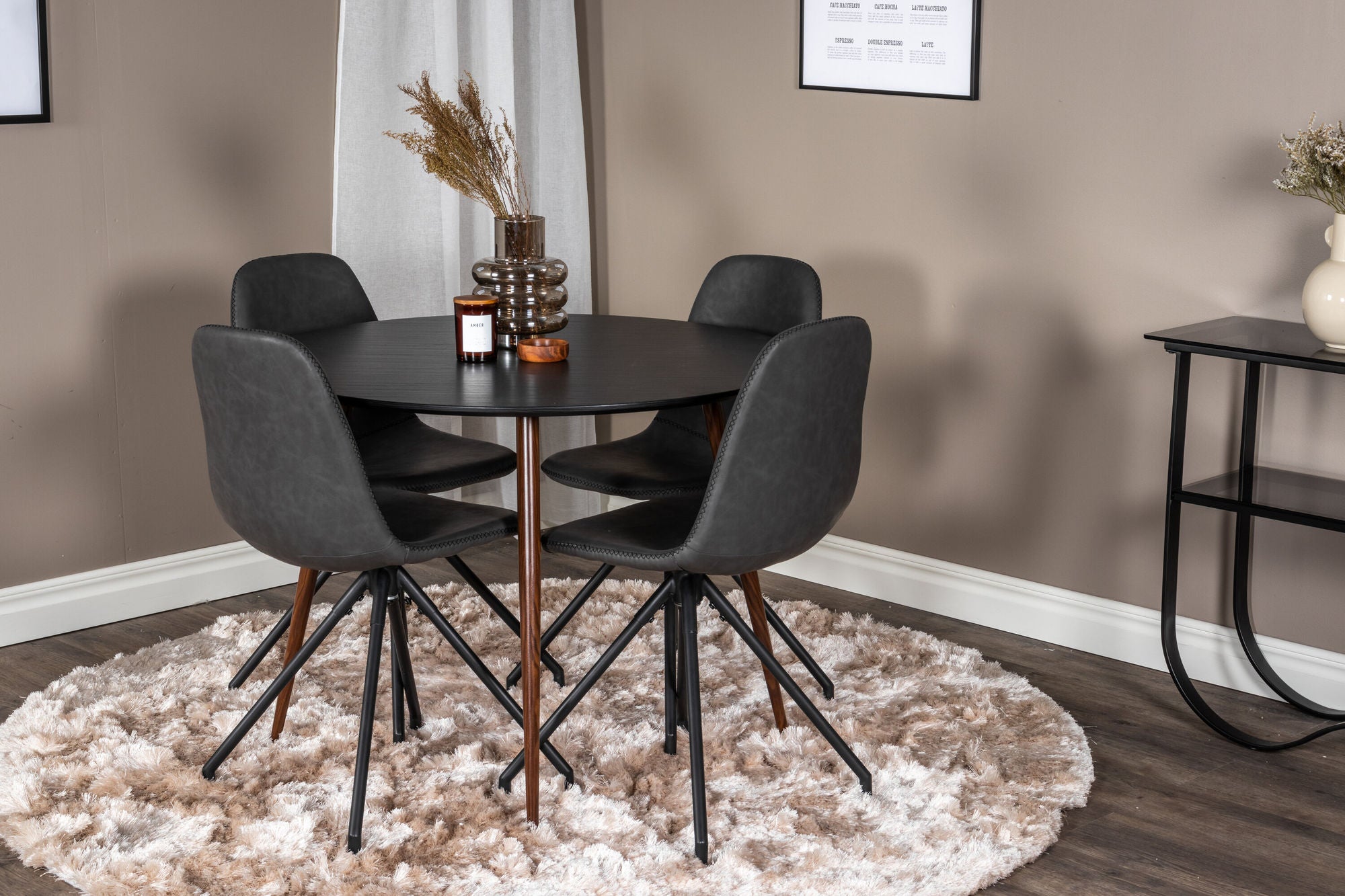 Venture Home Plaza rund bord 100 cm - Black Top - Walnut legs+Polar Spisebordsstol with Spin function - black Legs - Black PU - Black Stitches_4