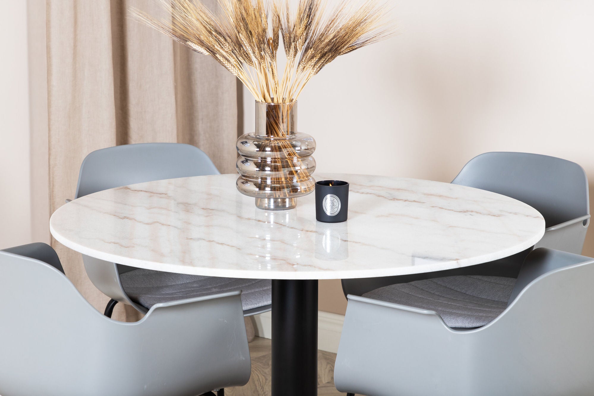 Venture Home Estelle rund spisebord ø106 H75 - White / Black+Comfort Plastic Spisebordsstol - Black Legs - Grey Plastic_4