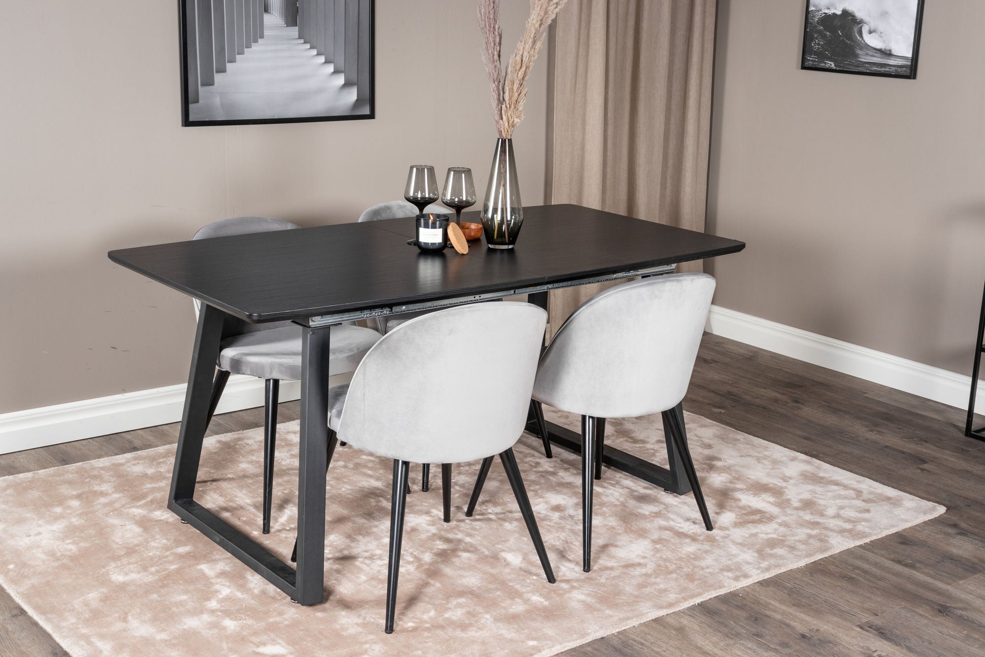 Venture Home Inca Extentionbord - Black top / black Legs+Velvet Spisebordsstol - Light Grey / Black_4