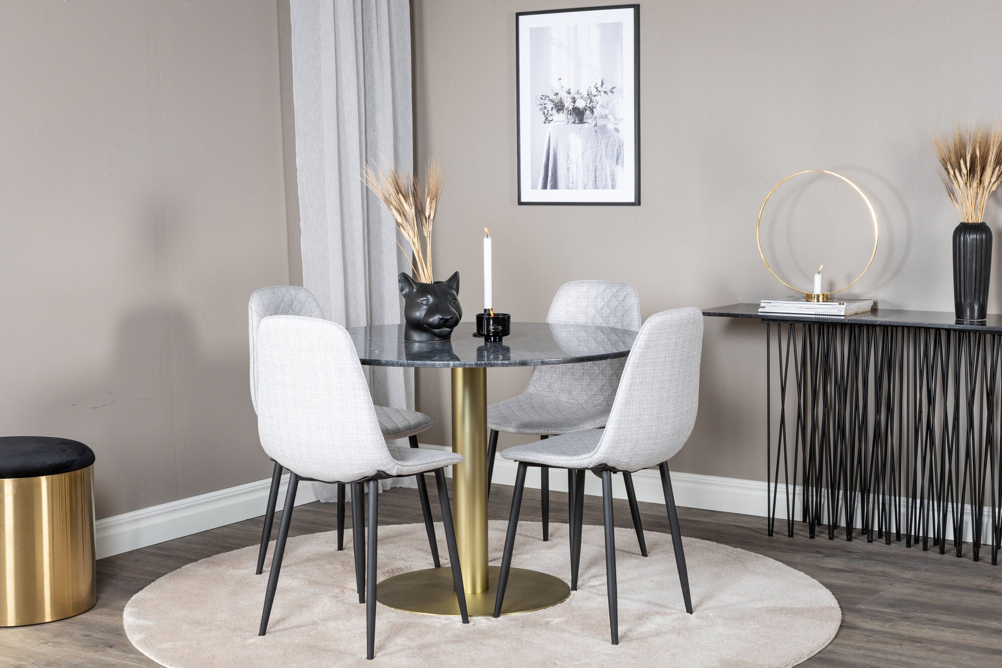 Venture Home Estelle rund spisebord ø106 H75 - Black / Brass+Polar Diamond Spisebordsstol - Black Legs - Grey Fabric_4