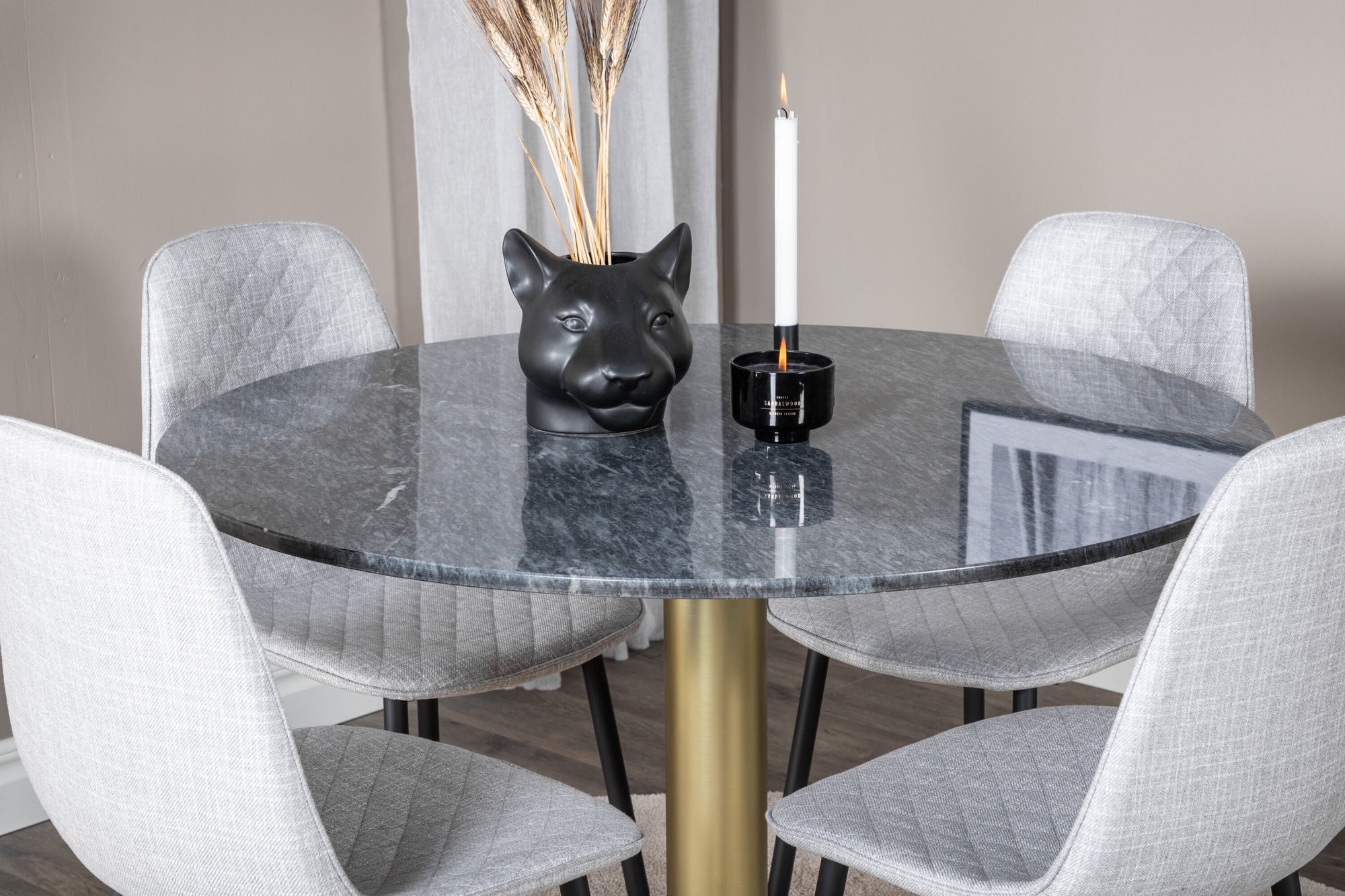 Venture Home Estelle rund spisebord ø106 H75 - Black / Brass+Polar Diamond Spisebordsstol - Black Legs - Grey Fabric_4