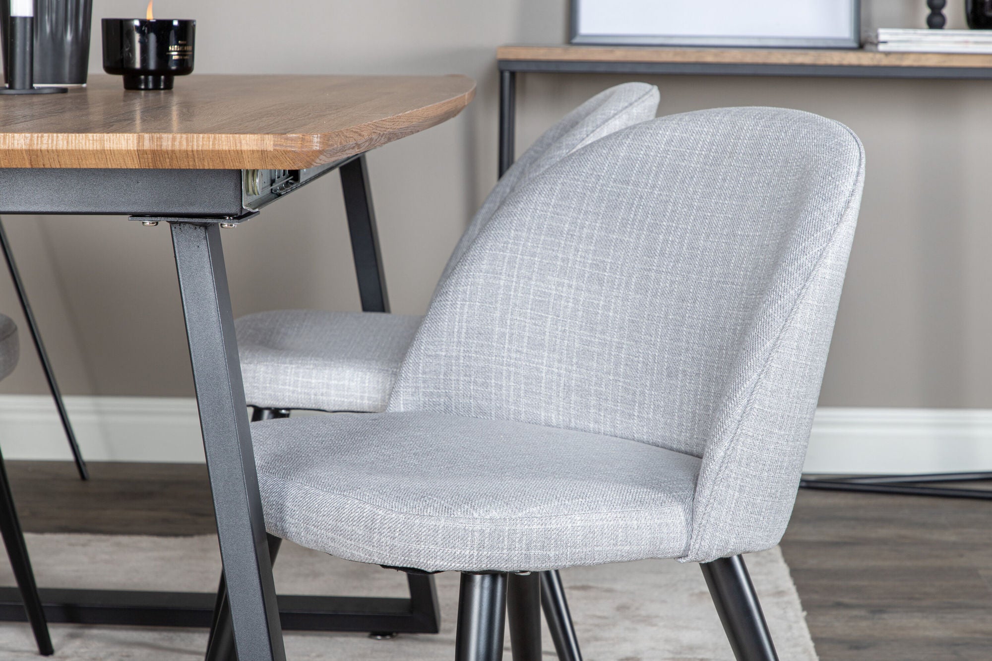 Venture Home Inca spisebord - 160/200*85*H75 - Oak / Black+Velvet Dining Chiar - Black legs - Light GreyFabric_4