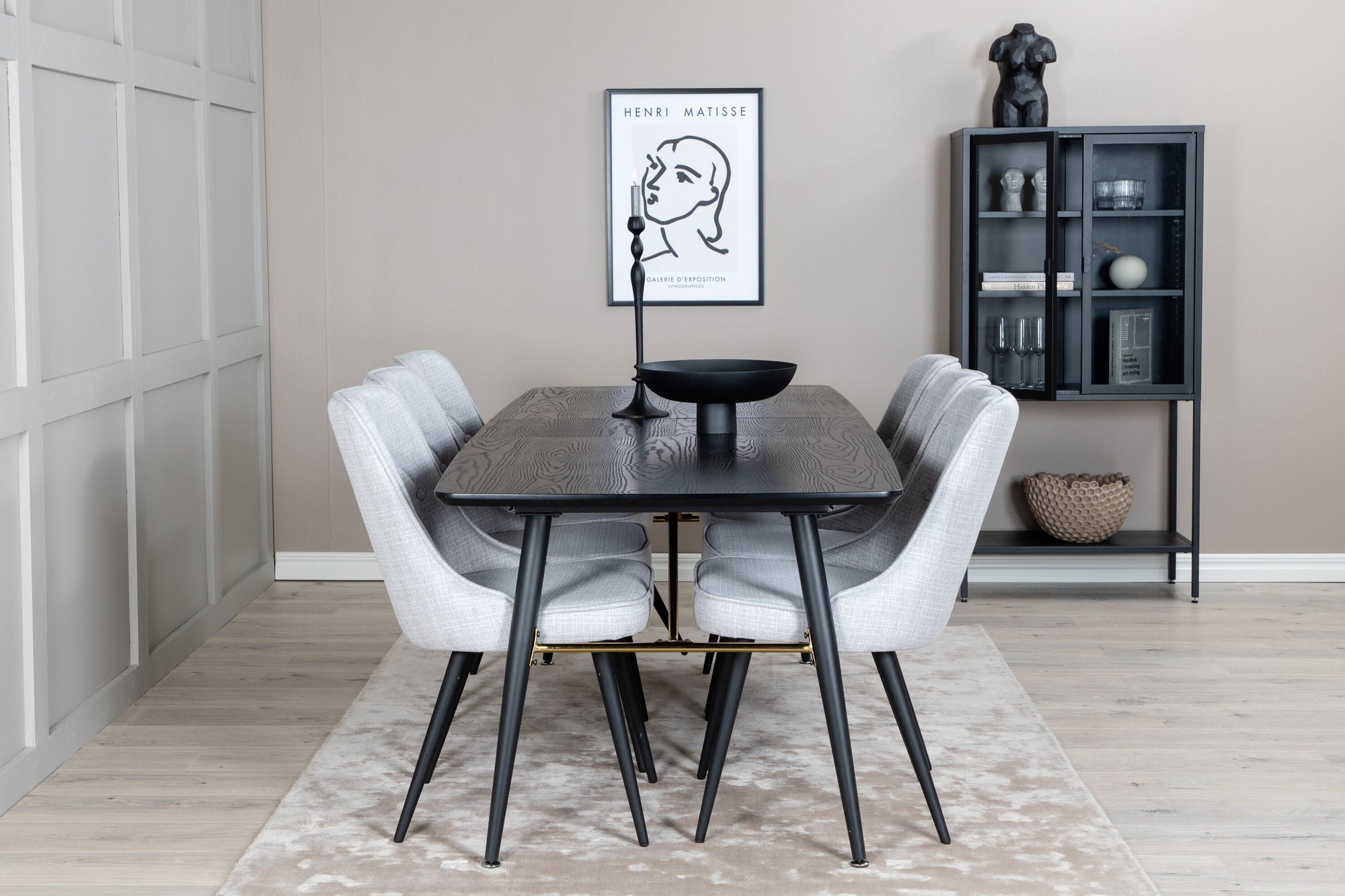 Venture Home Gold Extention bord - 180/220*85*H76 Black Veneer - Black legs - Brass details+Velvet Deluxe Spisebordsstol - Black Legs - Light Grey Fabric_6