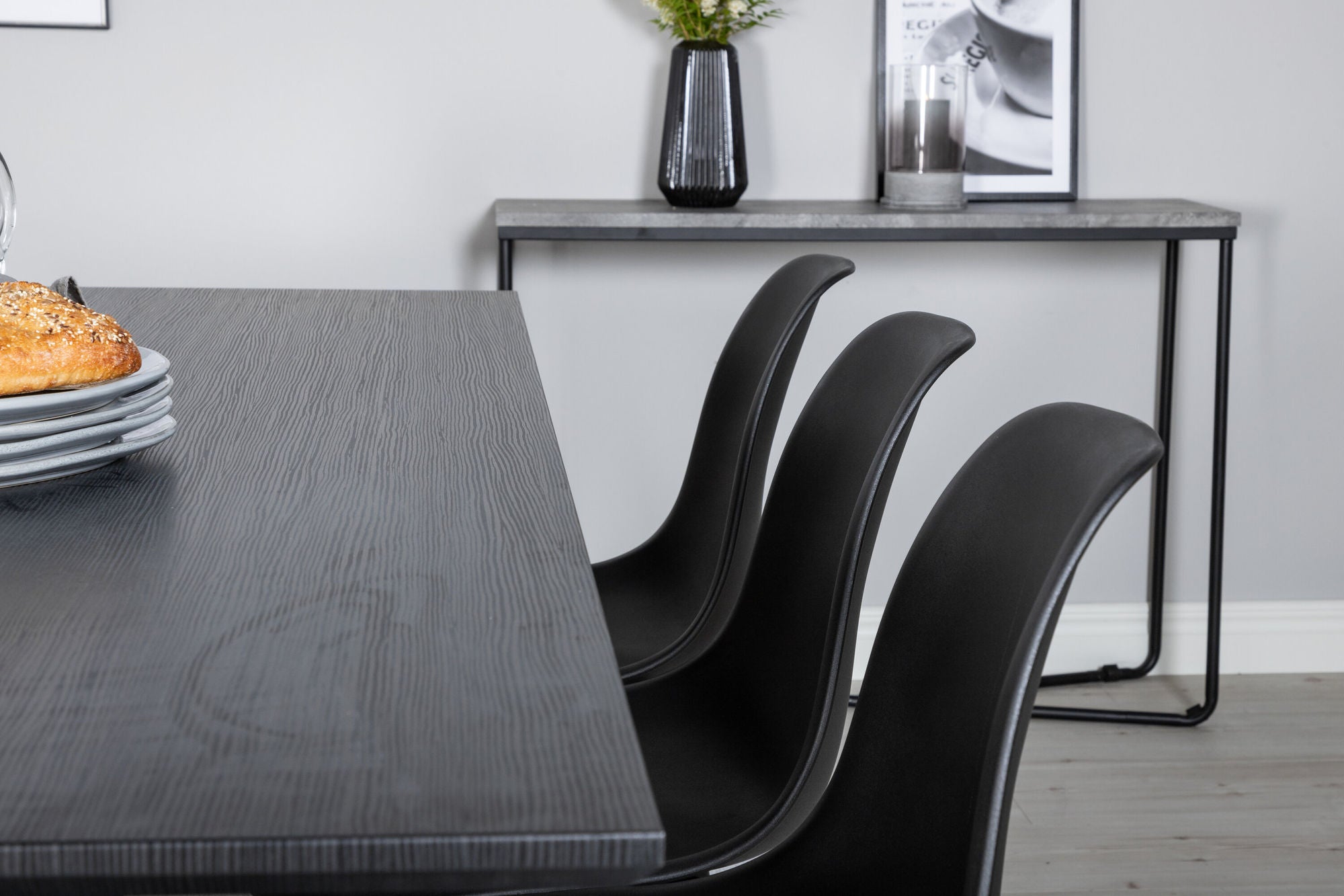 Venture Home Marina spisebord - Black top / Black Legs +Polar Plastic Spisebordsstol - Black Legs / Black Plastic_6