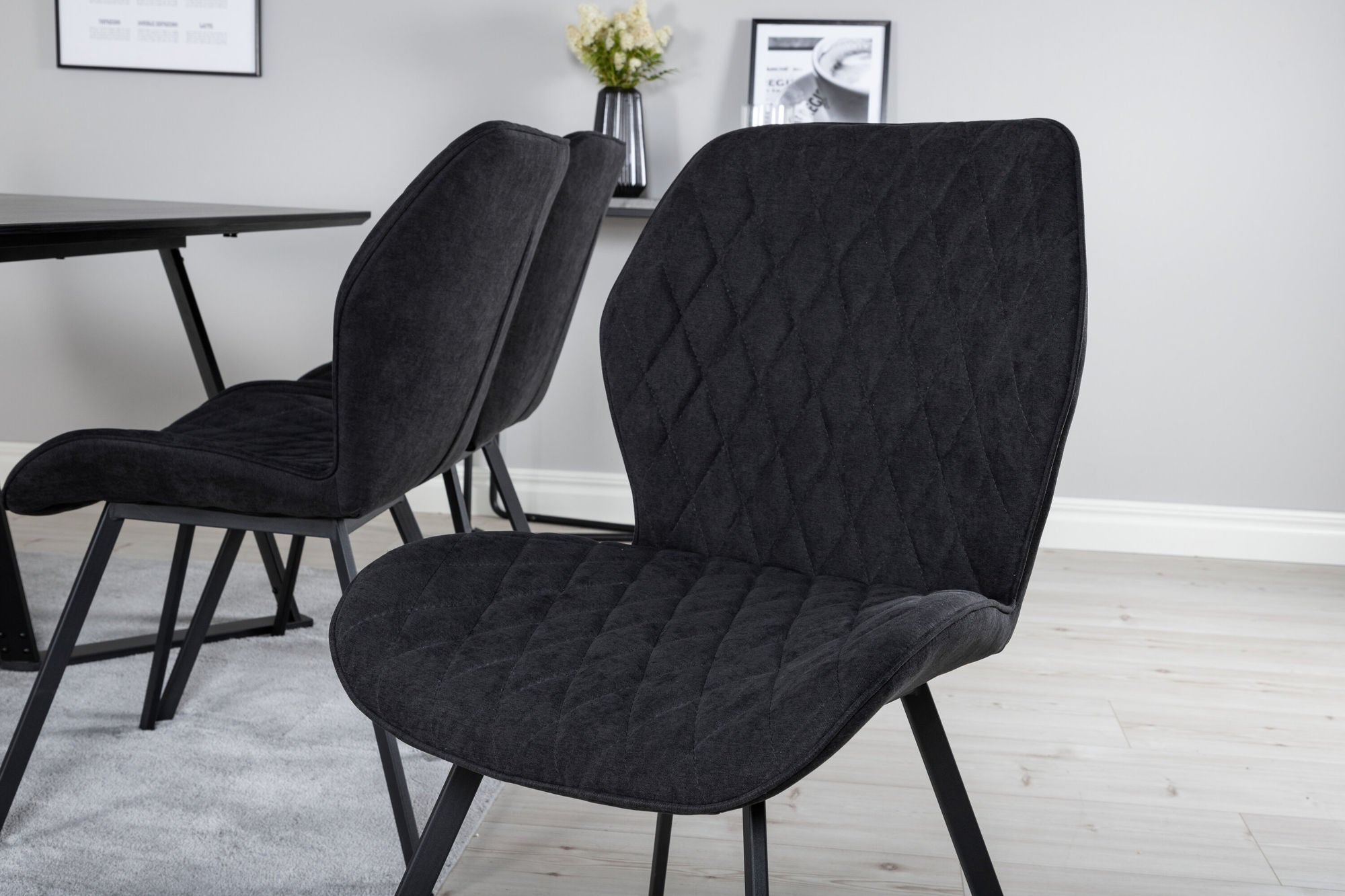 Venture Home Marina spisebord - Black top / Black Legs +Gemma Spisebordsstol - Black Legs - Black Fabric_6