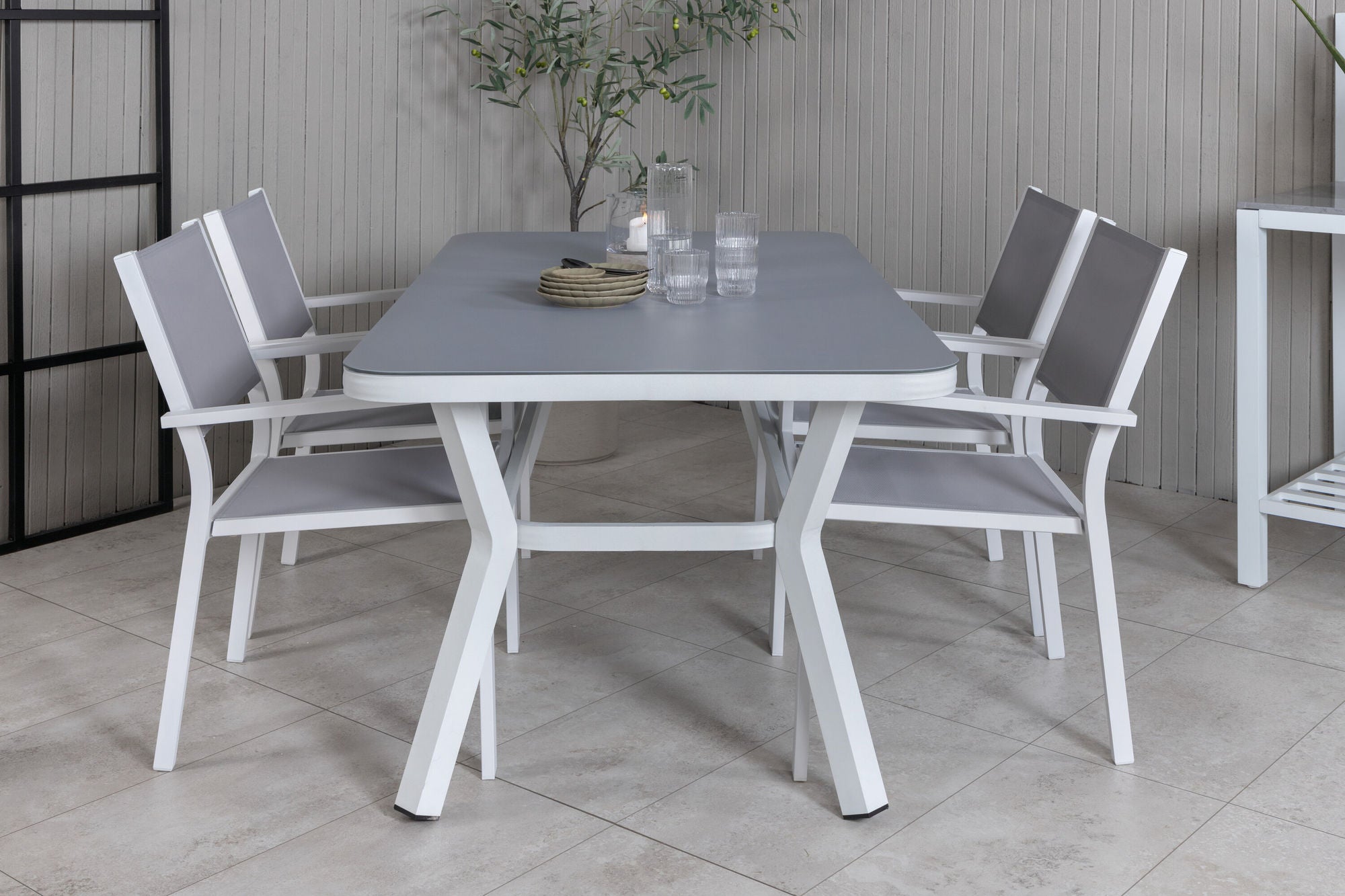 Venture Home Virya spisebord - White Alu / Grey Glass - small bord+Copacabana Stacking stol - White/Grey_4
