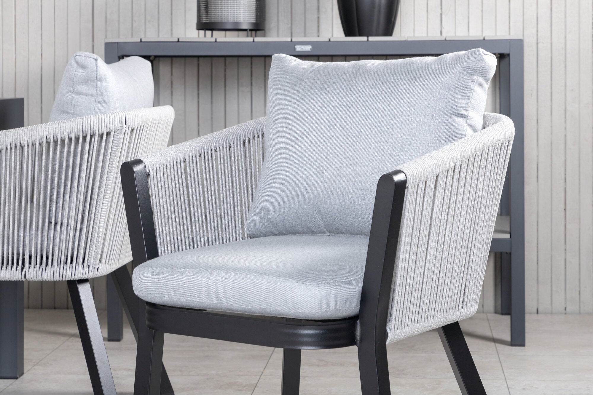 Venture Home Marbella bord 160/240 - Black/Black+Virya Spisebordsstol - BLACK Alu / Grey cushion _4