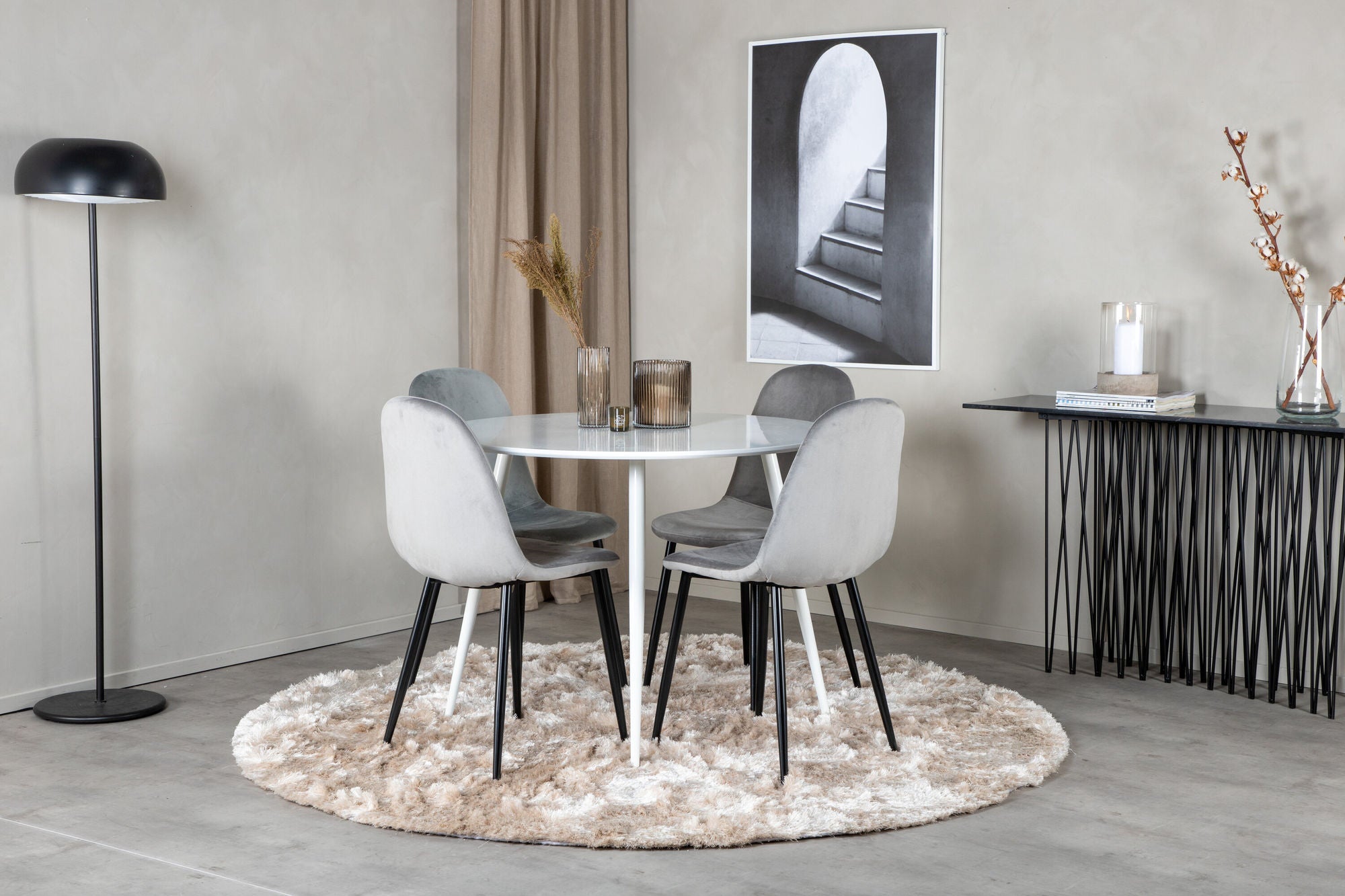 Venture Home Plaza rund bord 100 cm - White top / White Legs+Polar Spisebordsstol - Black legs / Light Grey Velvet (ersätter 19902-885)_4