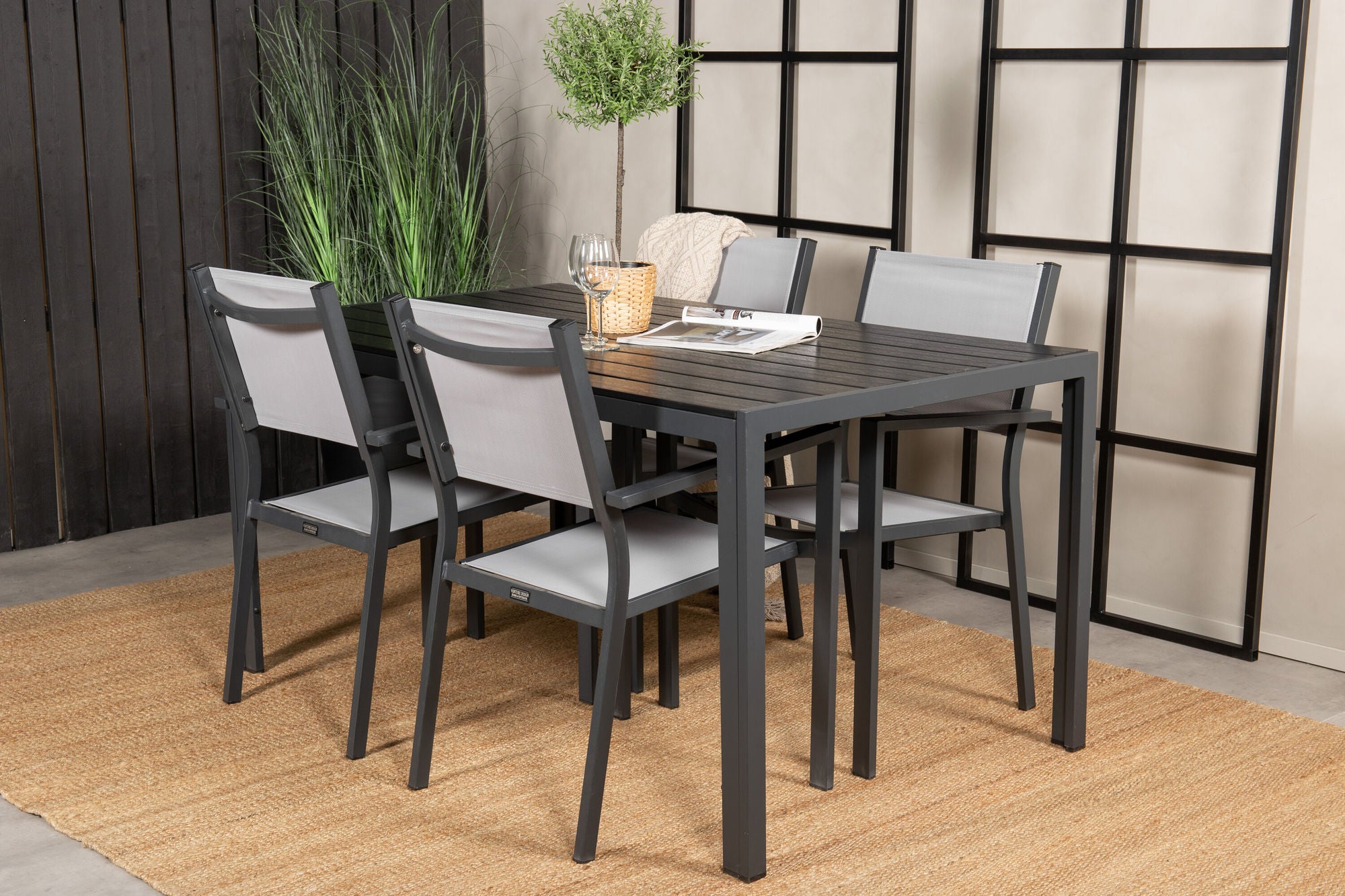 Venture Home Break spisebord - 150*90 Black Alu / Black/Grey Aintwood +Copacabana Arm stol (st