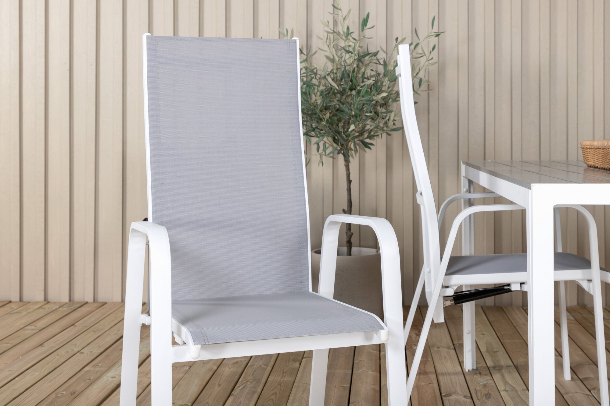 Venture Home Break spisebord - White Alu / Grey Aintwood - 150*90+Copacabana Recliner Chai