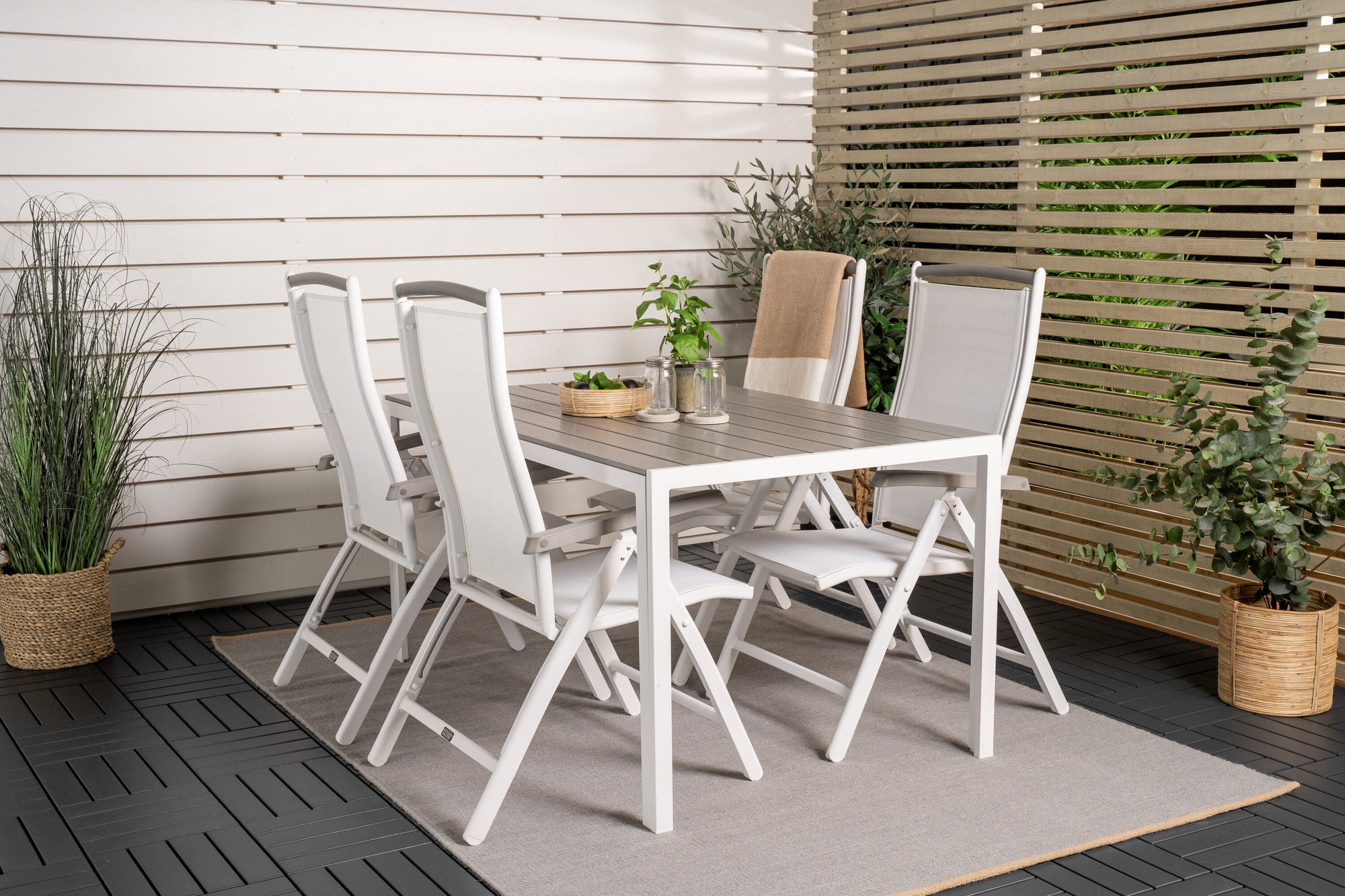 Venture Home Break spisebord - White Alu / Grey Aintwood - 150*90+Albany stol 5:pos - Whi
