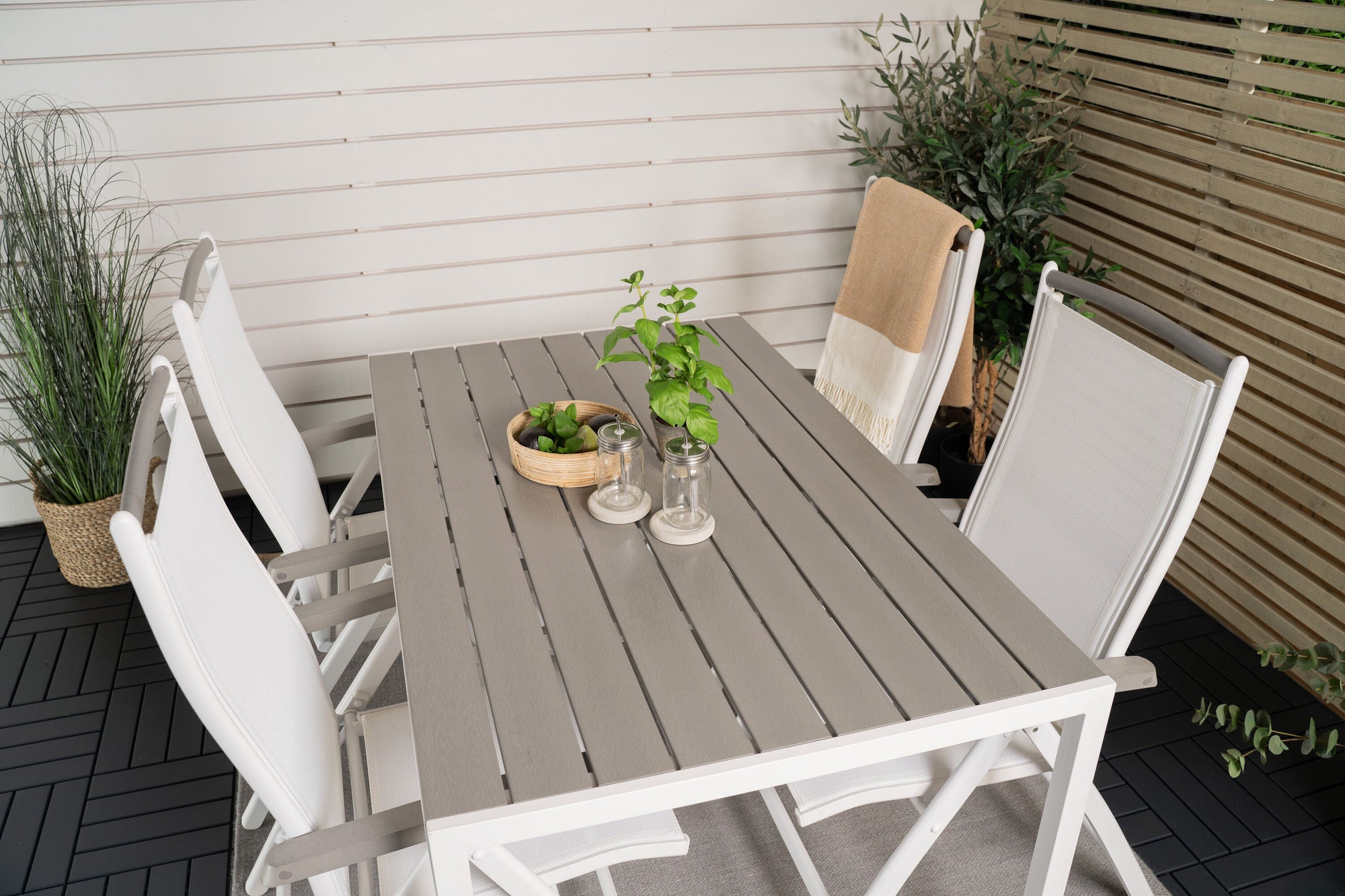 Venture Home Break spisebord - White Alu / Grey Aintwood - 150*90+Albany stol 5:pos - Whi