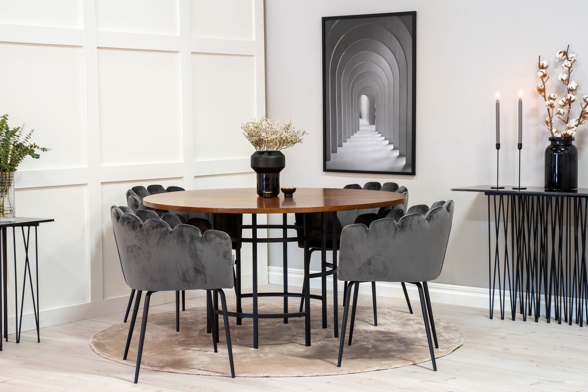 Venture Home Copenhagen - spisebord round - Brown / Black+Limhamn - stol - Grey Velvet_4