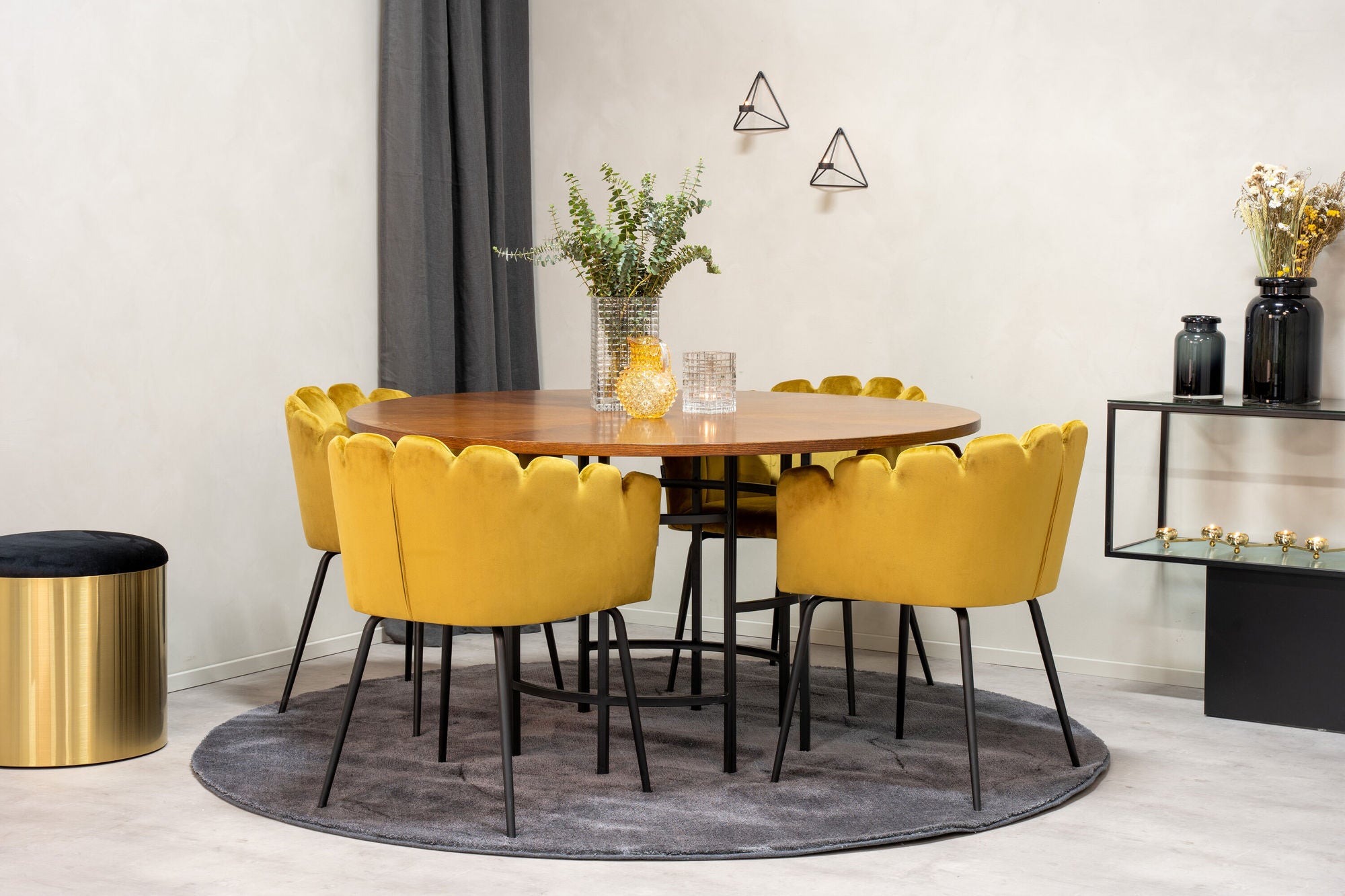 Venture Home Copenhagen - spisebord round - Brown / Black+Limhamn - stol - Gold Velvet_4