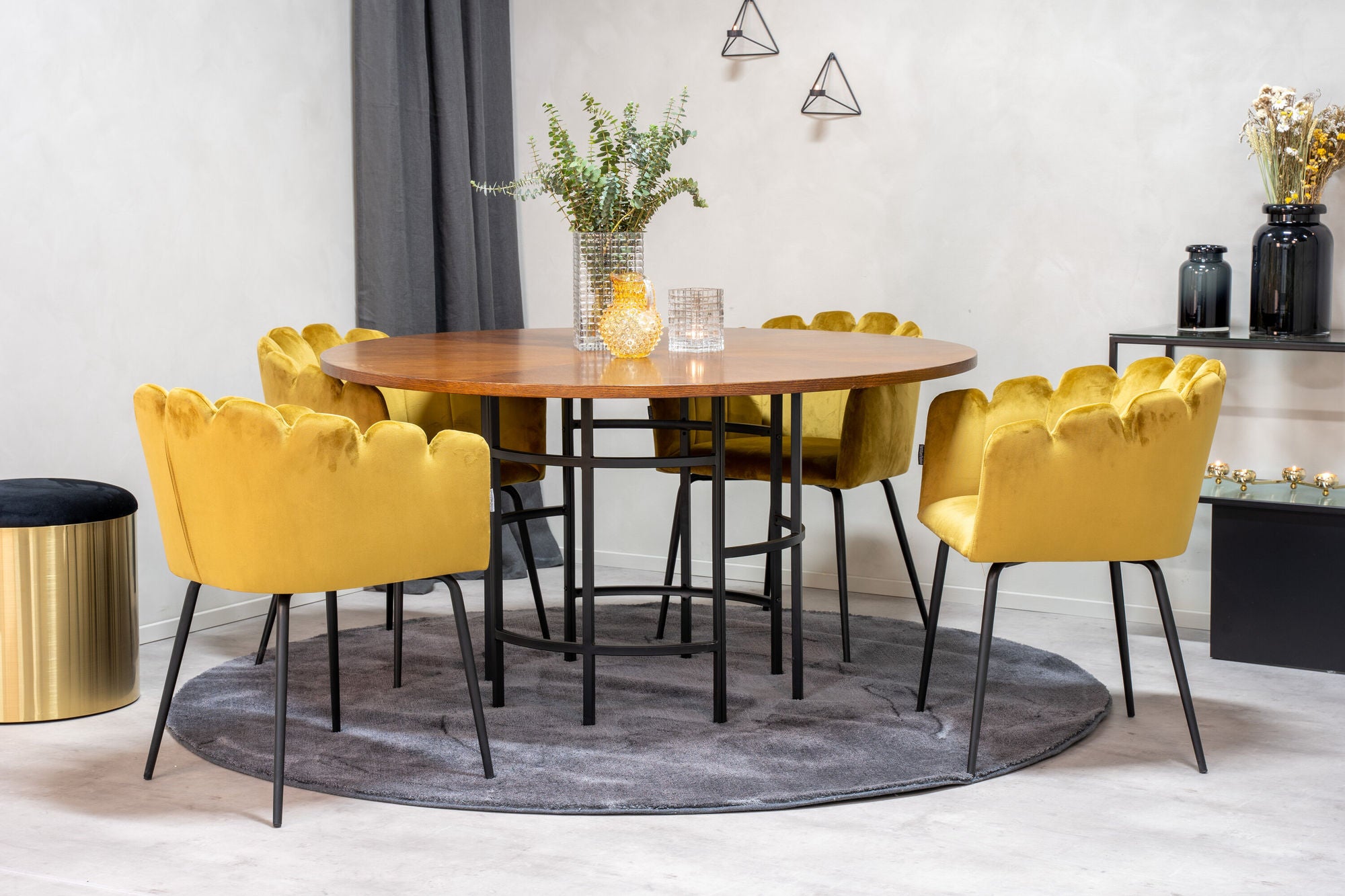 Venture Home Copenhagen - spisebord round - Brown / Black+Limhamn - stol - Gold Velvet_4