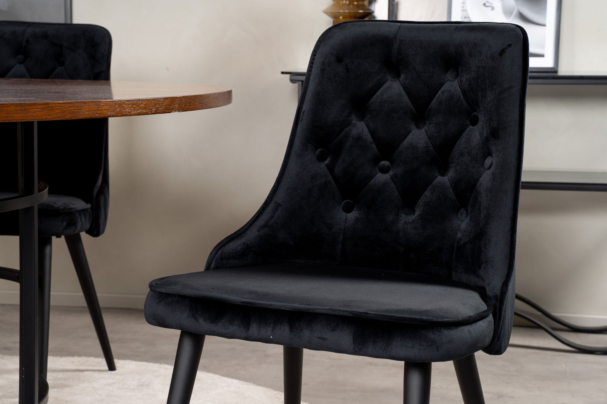 Venture Home Copenhagen - spisebord round - Brown / Black+Velvet Deluxe Spisebordsstol - Black legs / Black velvet_4