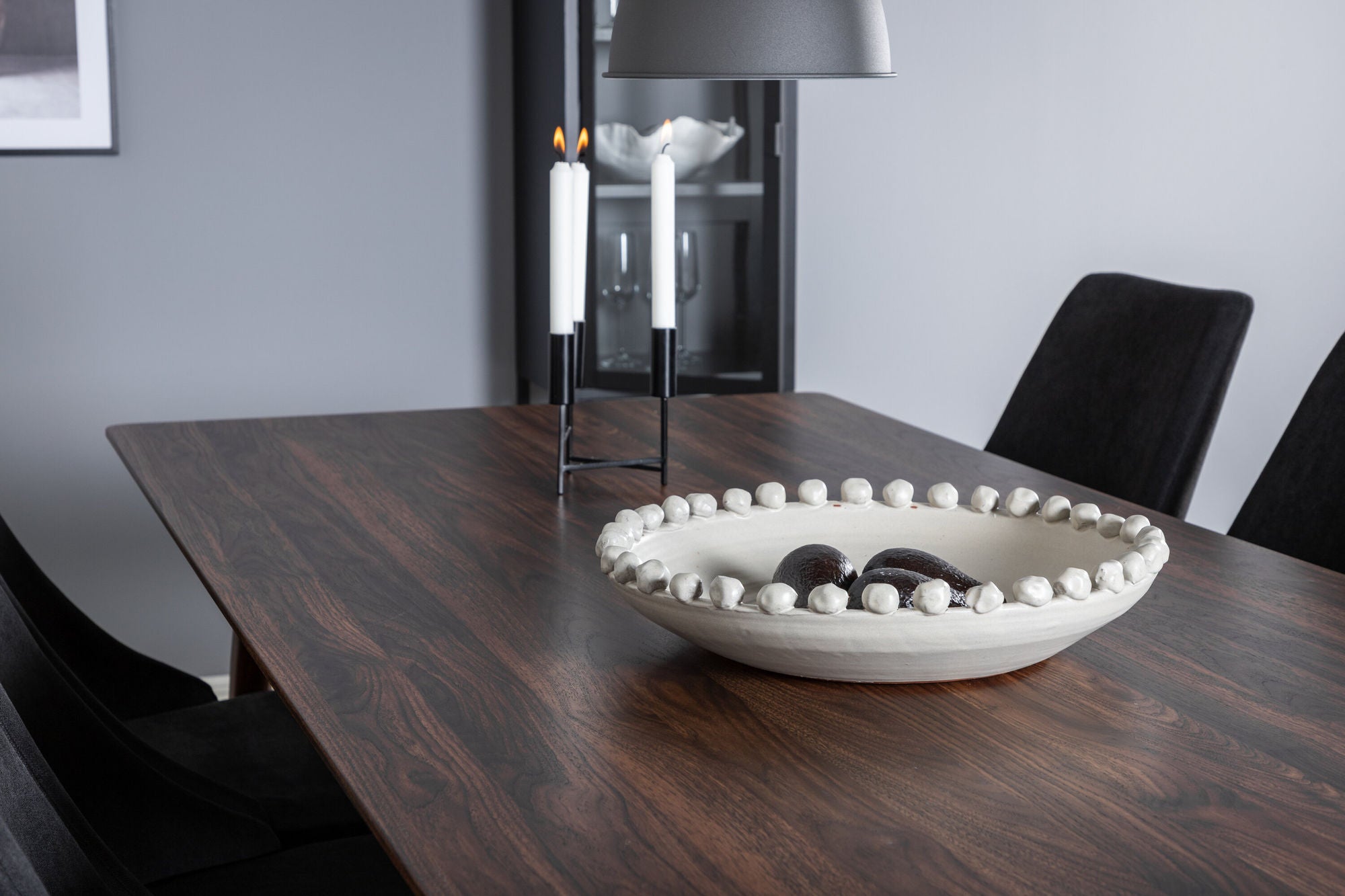 Venture Home Polar spisebord 180 cm - Walnut top - Walnut Legs+Leone Spisebordsstol - Walnut legs - Black Fabric_6