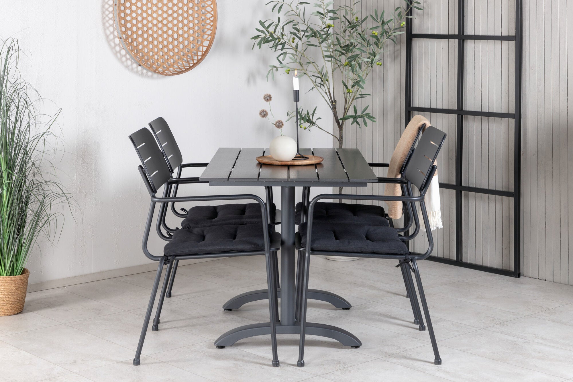 Venture Home Denver 70*120 Black/Black+Nicke Dining chair w. armrest - Black Steel_4