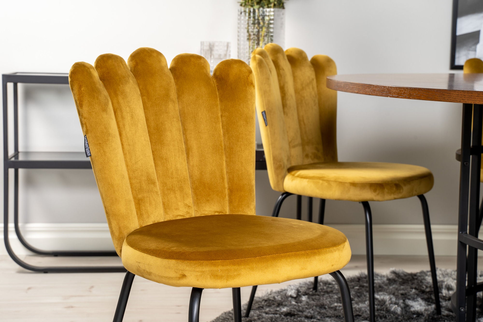 Venture Home Copenhagen - spisebord round - Brown / Black+Limhamn Light - stol - Gold Velvet_6