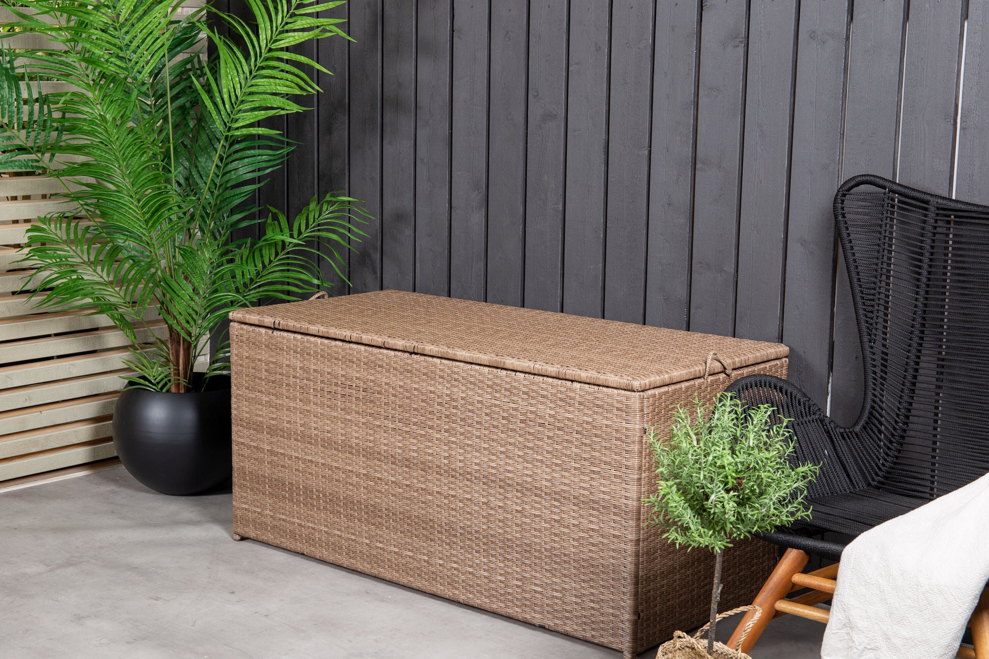 Venture Home London Cushion Box - Nature
