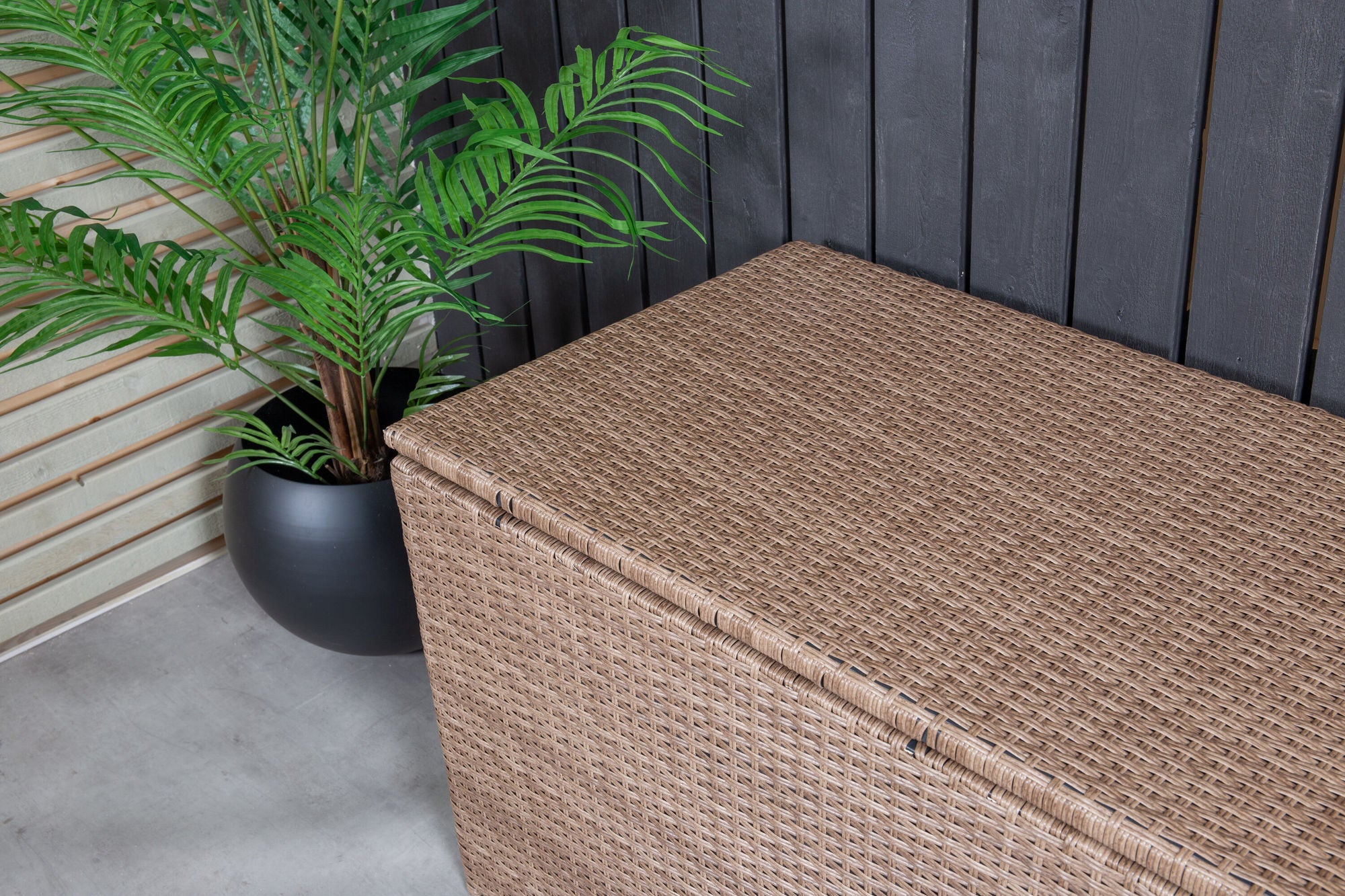Venture Home London Cushion Box - Nature