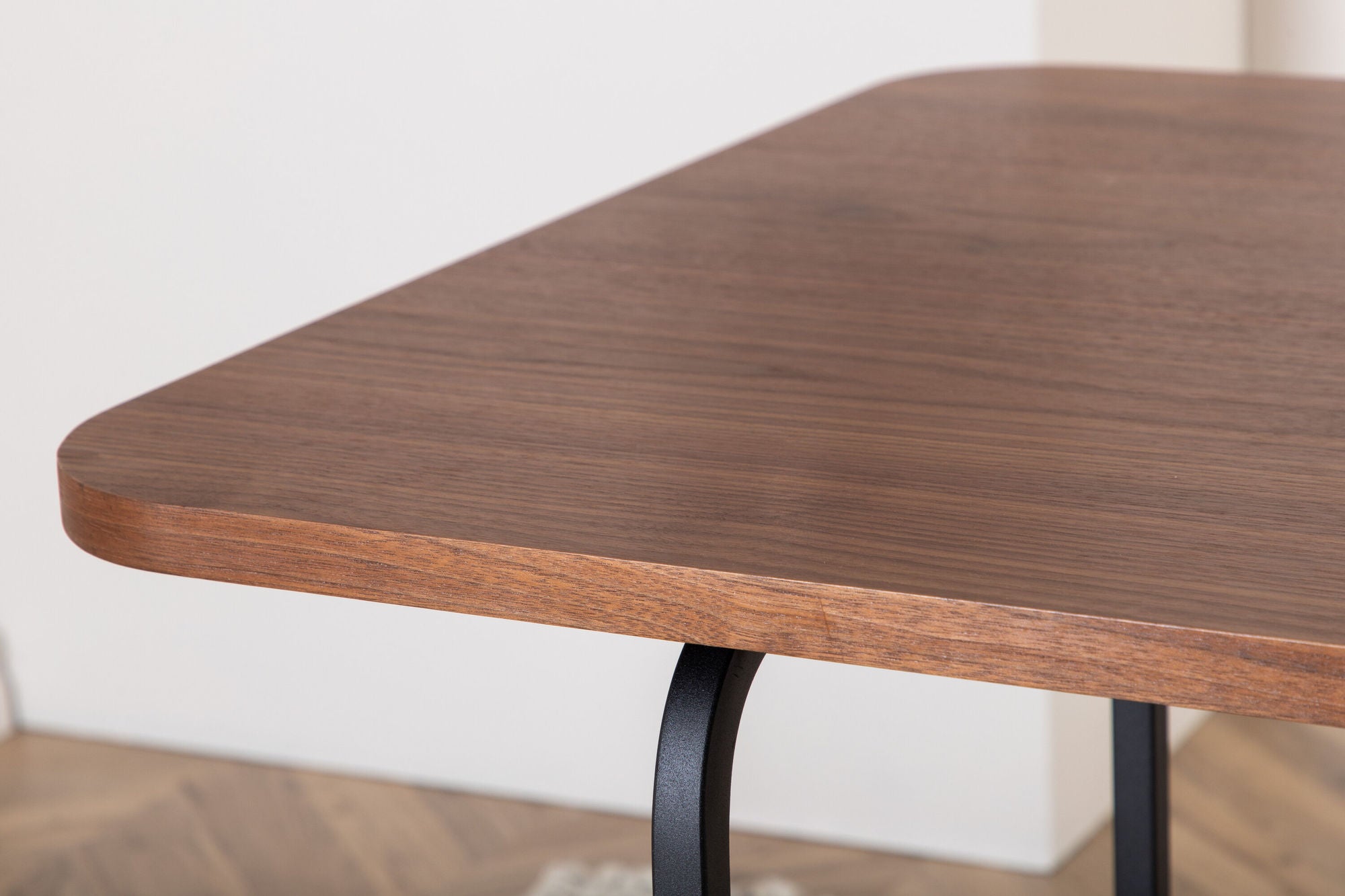 Venture Home Uno spisebord - Black / Walnut Veneer