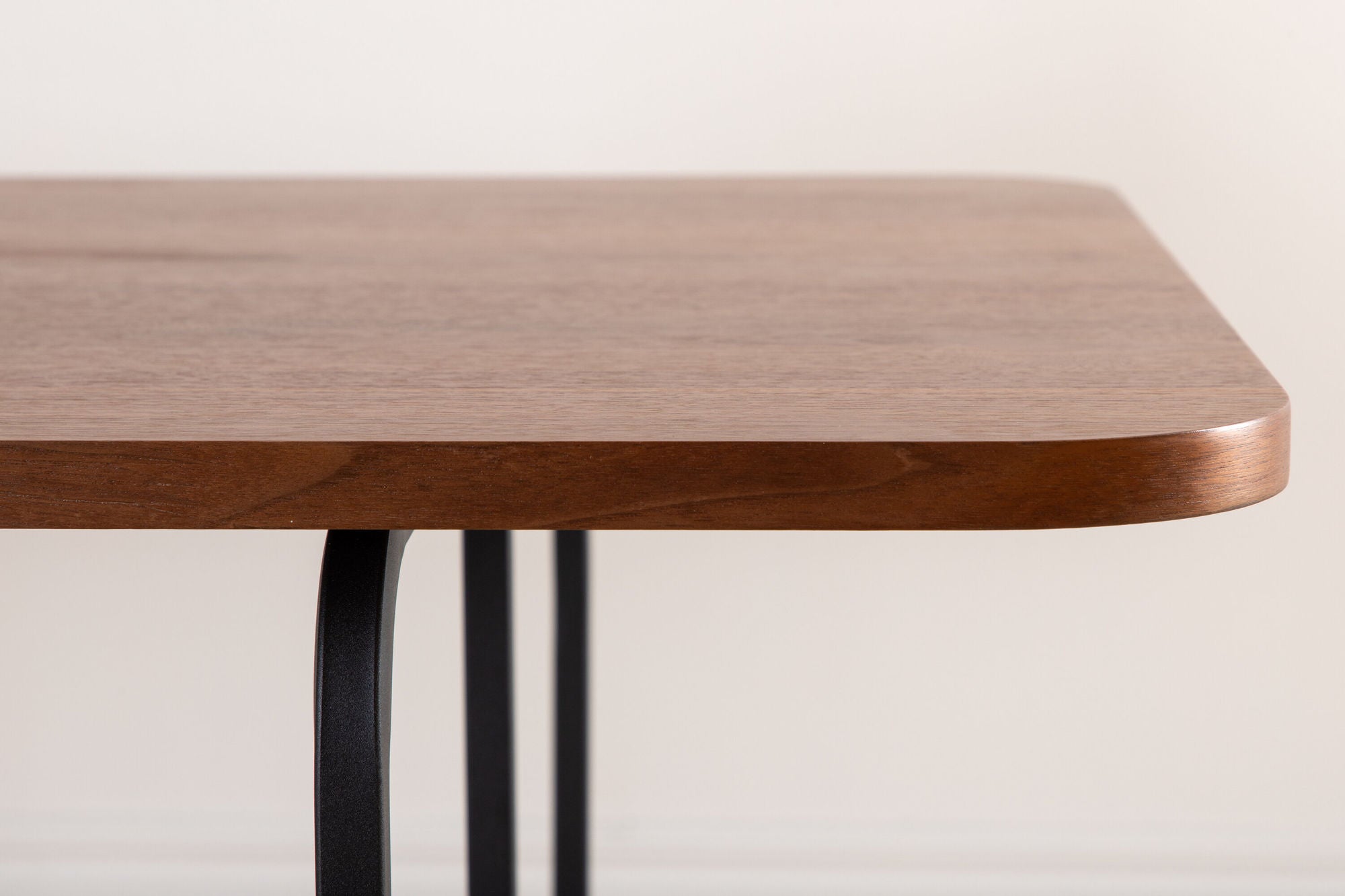 Venture Home Uno spisebord - Black / Walnut Veneer