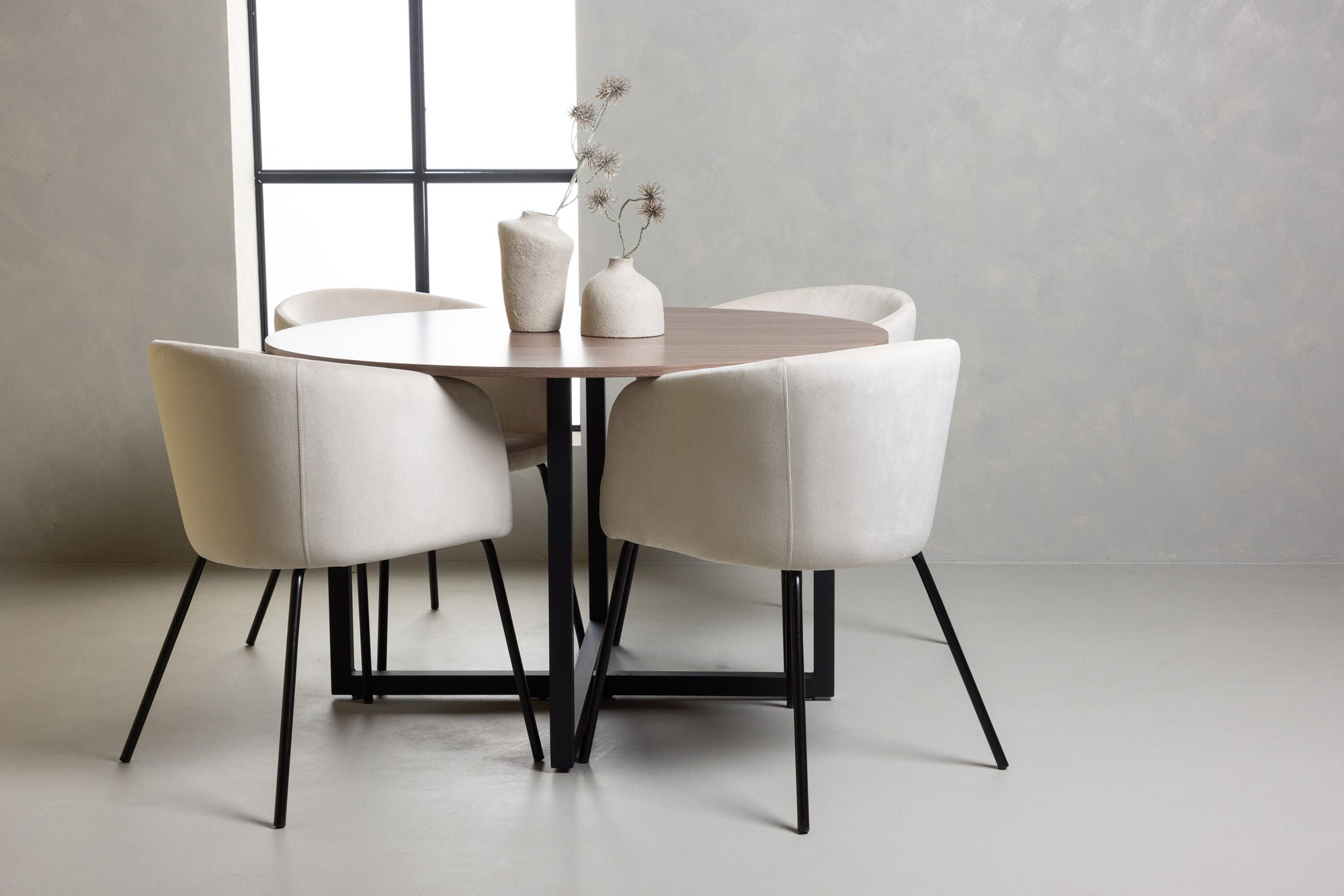 Venture Home Durango spisebord - Black / Walnut MDF +Berit stol - Black / Beige Velvet _4