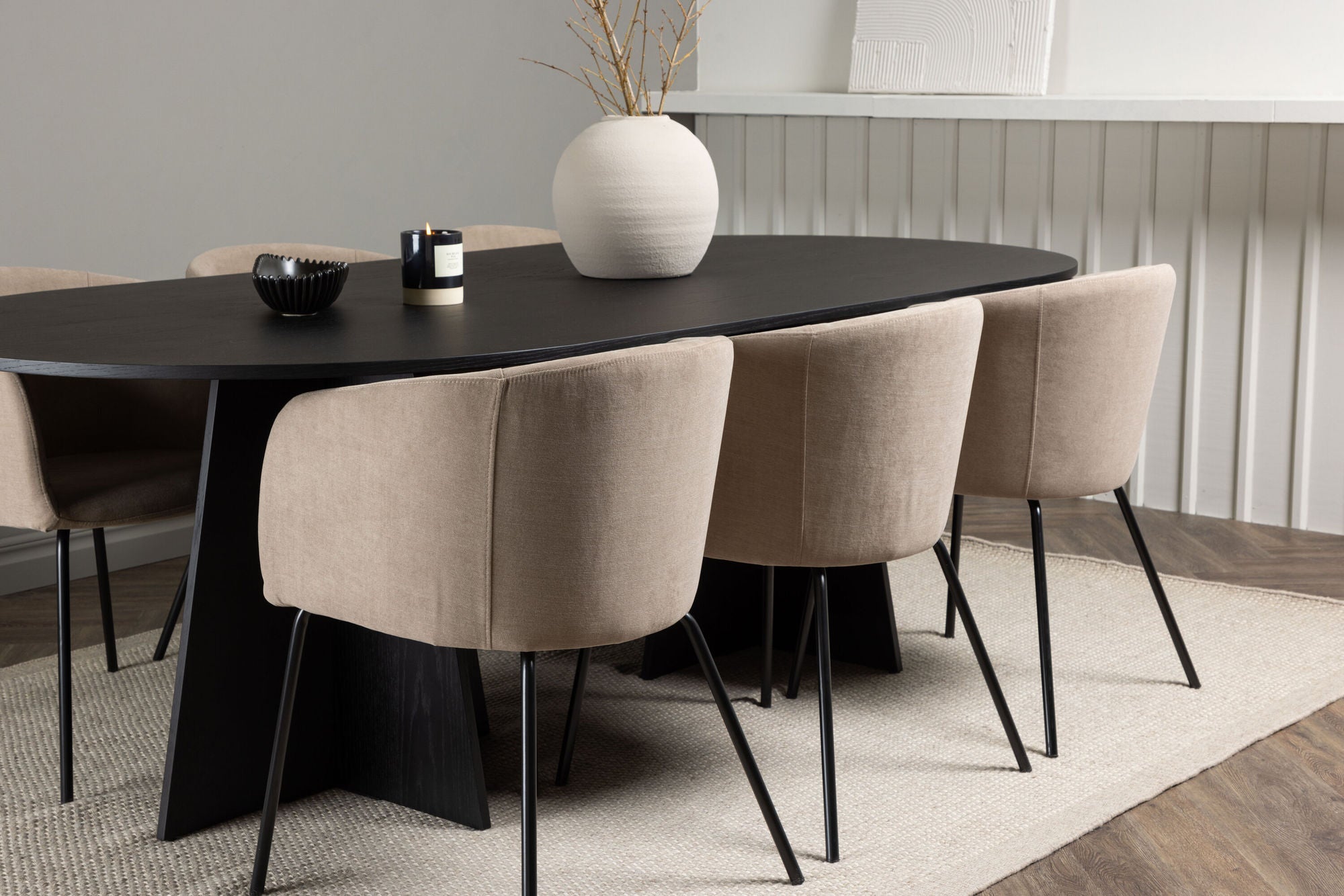 Venture Home Bootcut Oval spisebord - Black / Black Fanéer +Berit stol - Black / Beige Fabric (Polyester linen ) _6