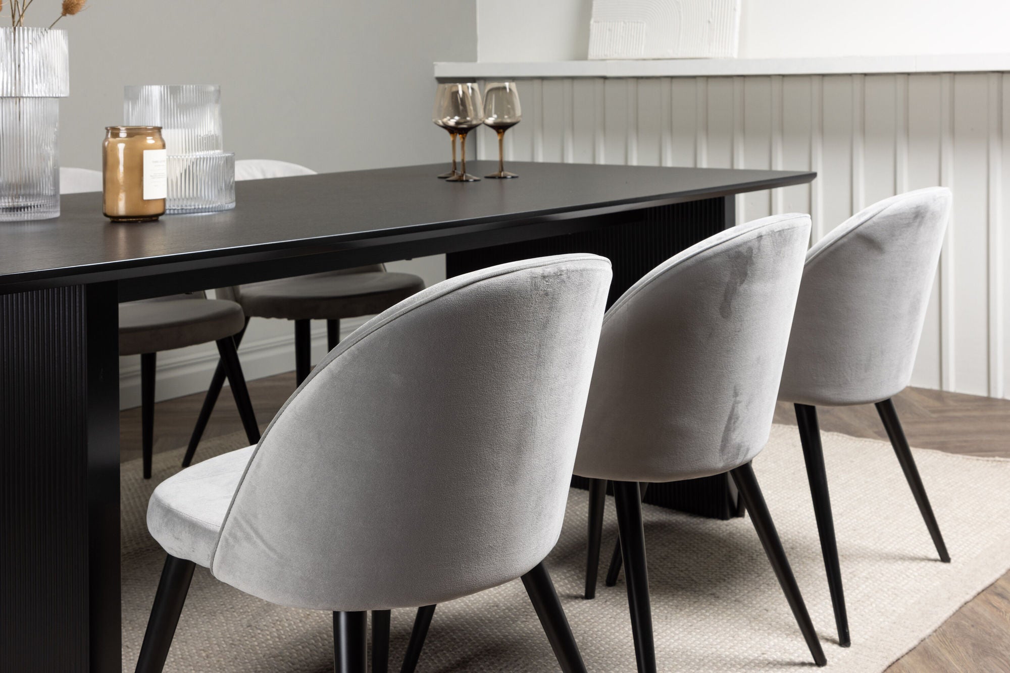 Venture Home Vail spisebord - Black / Smoked Black MDF +Velvet Spisebordsstol - Light Grey / Black _6