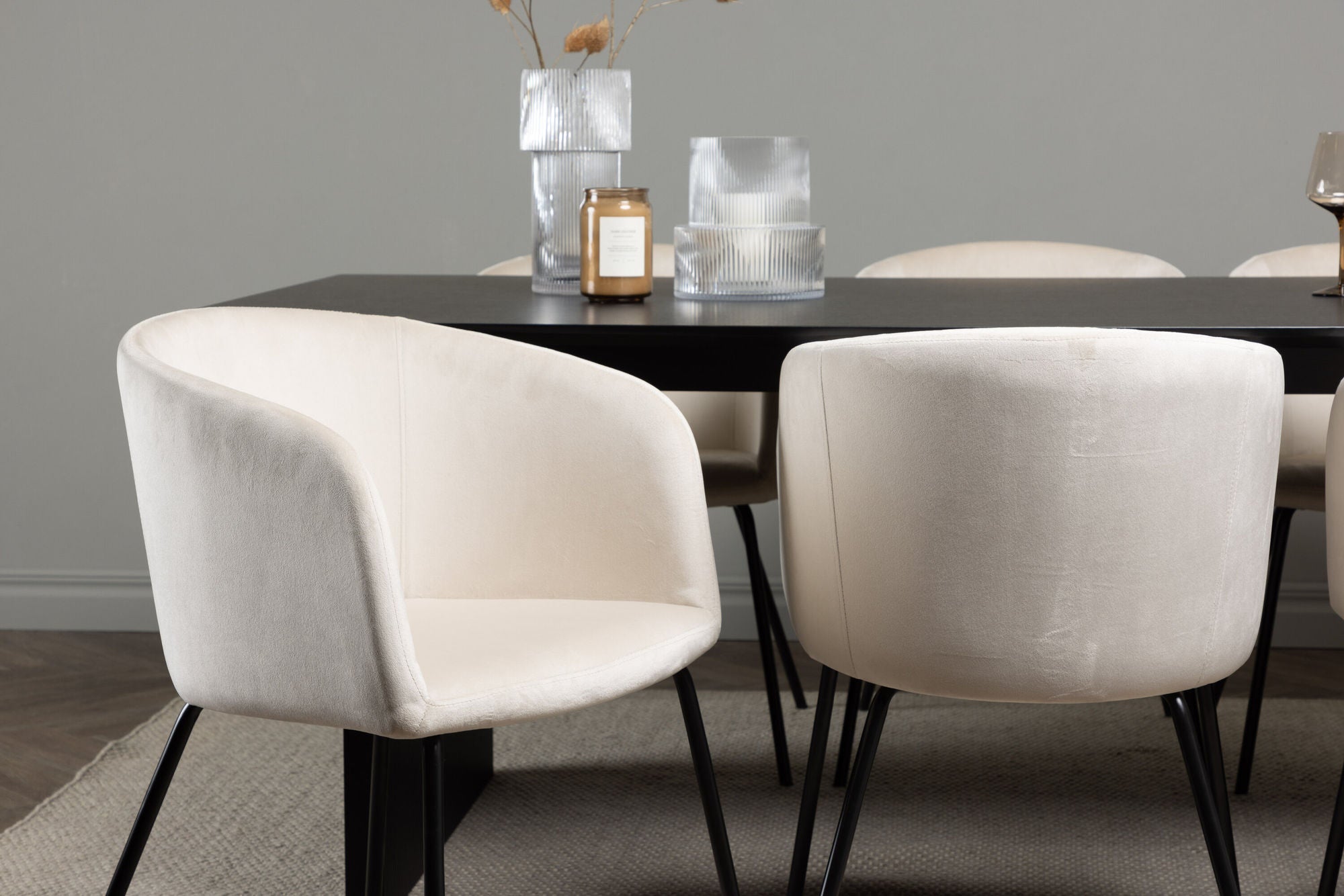 Venture Home Vail spisebord - Black / Smoked Black MDF +Berit stol - Black / Beige Velvet _6