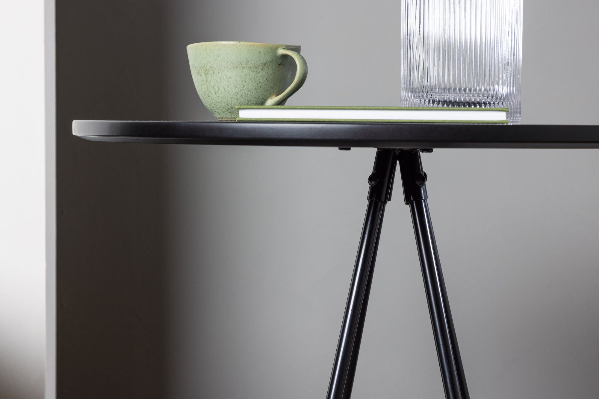 Venture Home Bistro Bar bord φ60 - Black / MDF with veneer