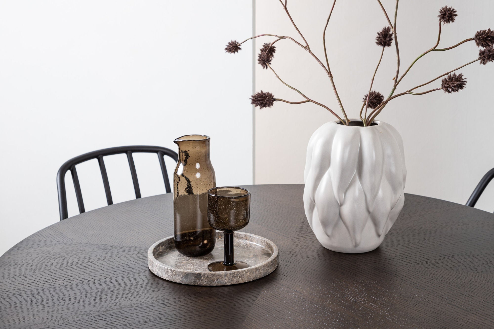 Venture Home Copenhagen spisebord - Black / Mocca Veneer +Dyrön Spisebordsstol - Black Polypropylene _4