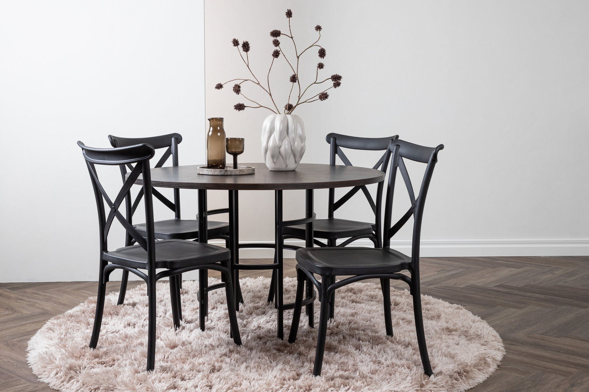 Venture Home Copenhagen spisebord - Black / Mocca Veneer +Crosett Spisebordsstol - Matte Black / Matte Black Plastic _4