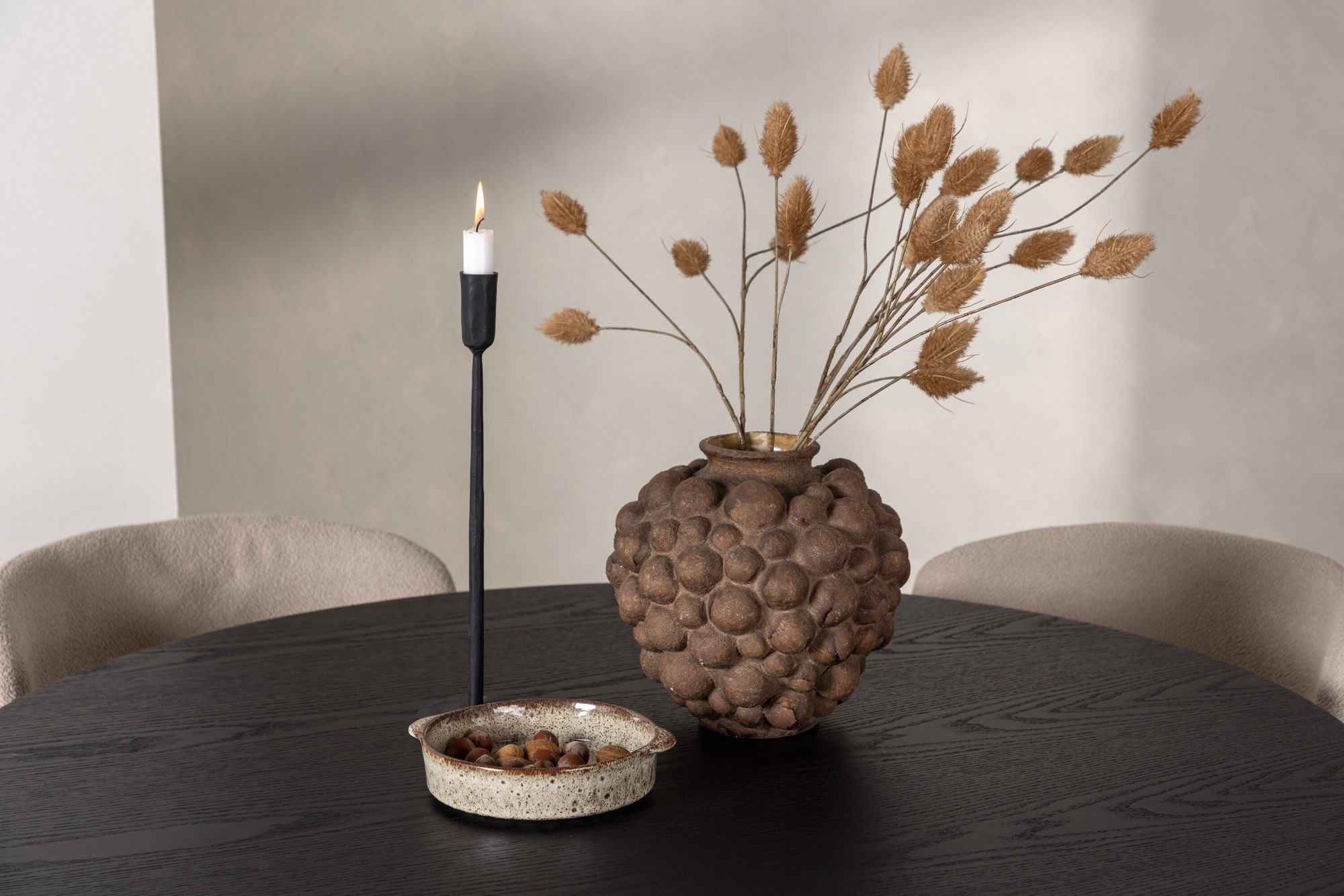 Venture Home OliviaDiningbord-Black/BlackVeneer+ModestoDiningstol-Beige/BeigeBoucle_4