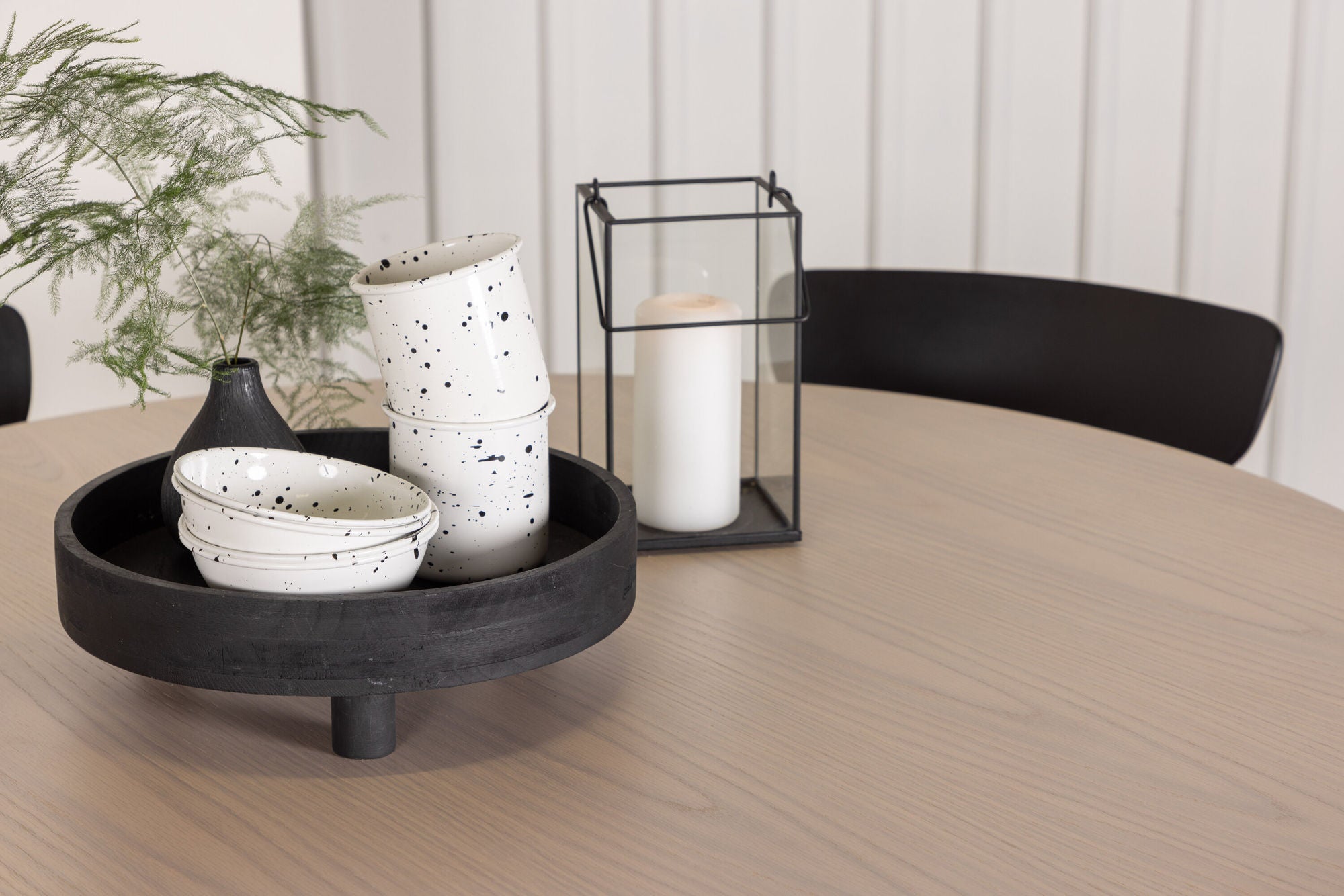Venture Home OliviaDiningbord-WhiteWashVeneer+UrsholmenDiningstol-BlackPolypropylene_4