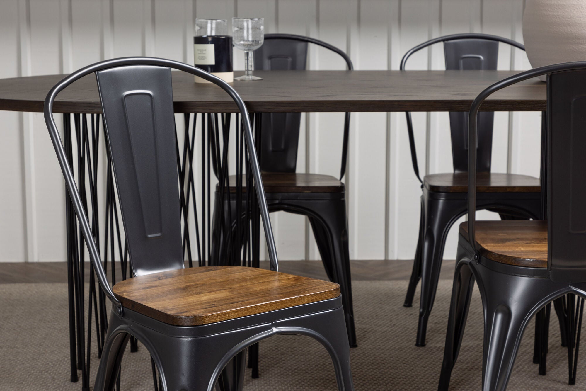 Venture Home Stone oval spisebord - Black / Mocca Veneer +Tempe Spisebordsstol - Dark grey / Dark Brown MDF _4