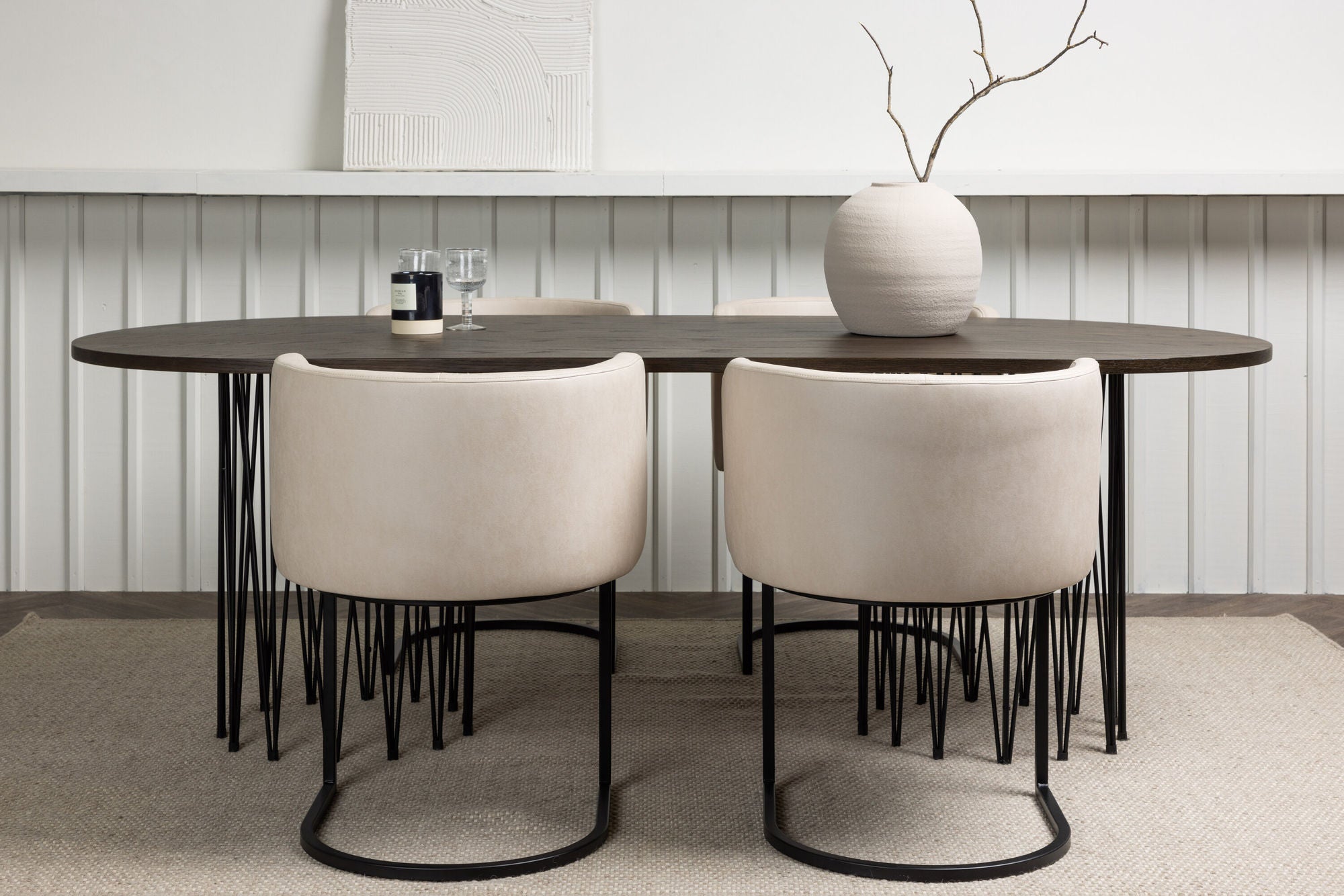 Venture Home Stone oval spisebord - Black / Mocca Veneer +Simrishman Spisebordsstol - Black / Beige TC-fabric _4