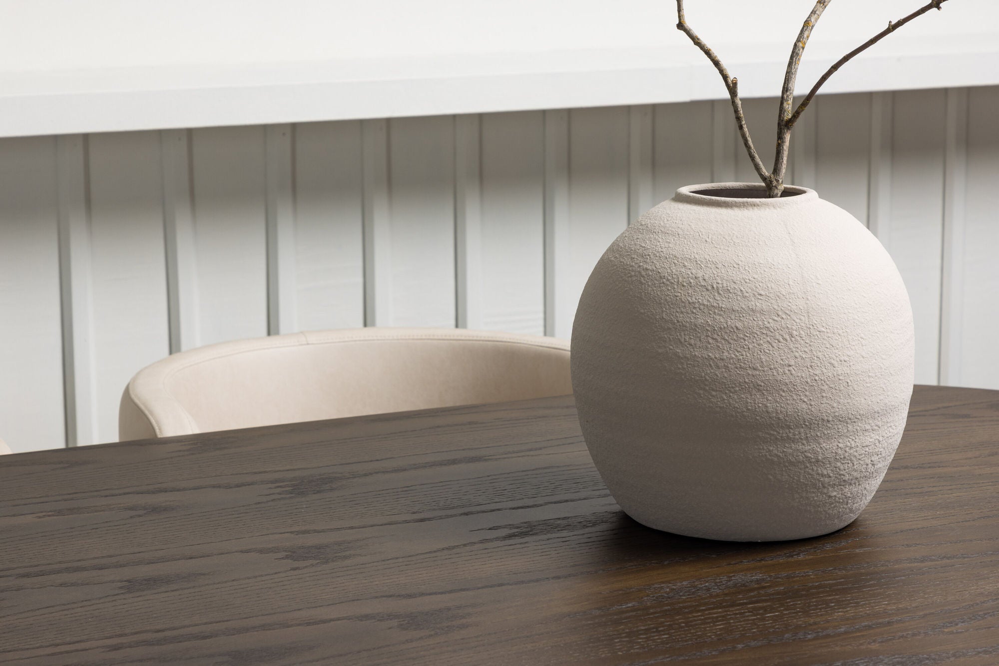 Venture Home Stone oval spisebord - Black / Mocca Veneer +Simrishman Spisebordsstol - Black / Beige TC-fabric _4