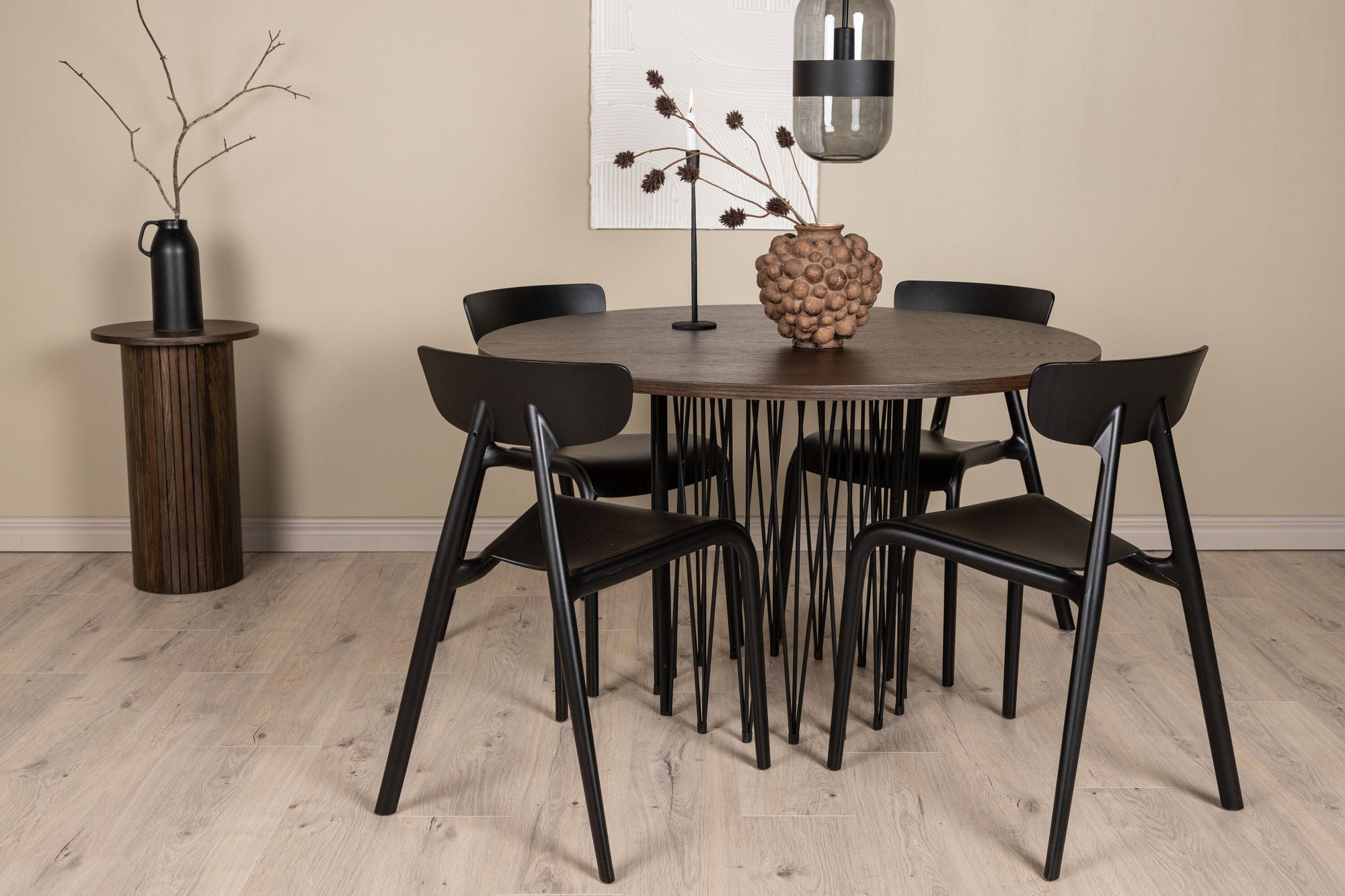 Venture Home Stone round spisebord - Black / Mocca Veneer +Ursholmen Spisebordsstol - Black Polypropylene _4