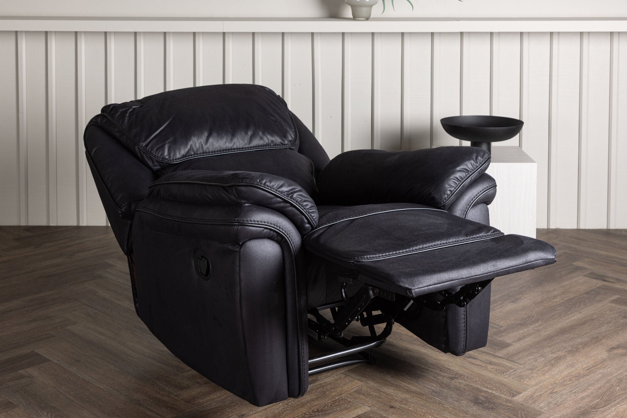 Venture Home Saranda Recliner stol - / Black Microfibre