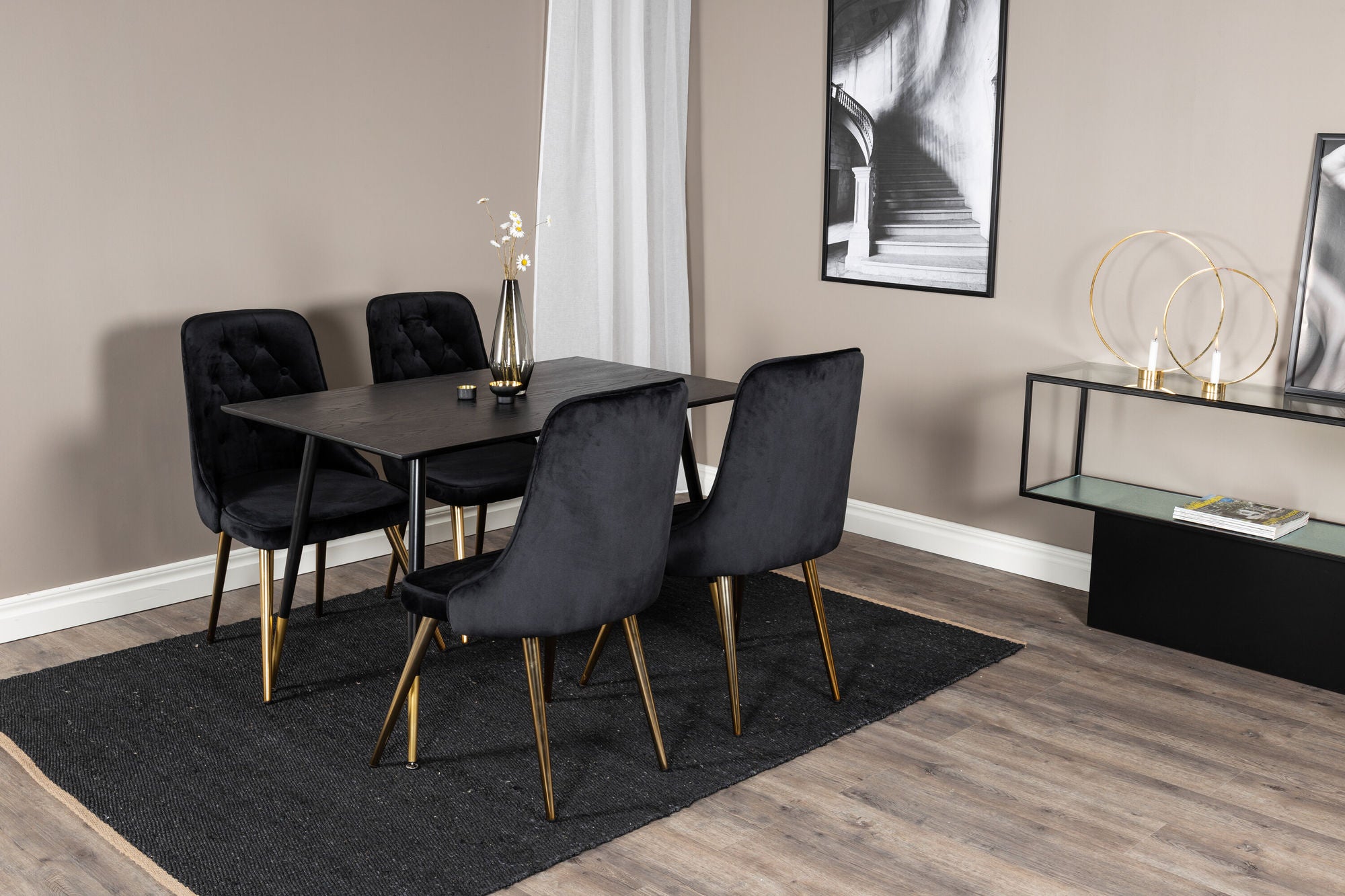 Venture Home Dipp spisebord - 120 cm - Black Veneer - Black Legs w. Brass dipp+Velvet Deluxe Spisebordsstol - Black / Brass_4