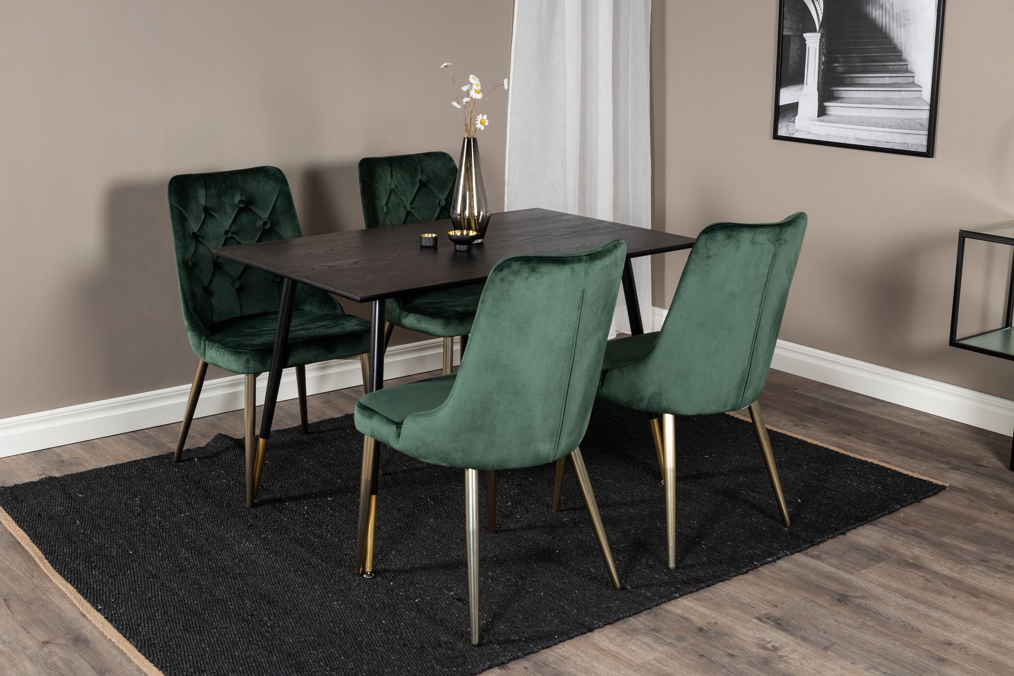 Venture Home Dipp spisebord - 120 cm - Black Veneer - Black Legs w. Brass dipp+Velvet Deluxe Spisebordsstol - Green / Brass_4