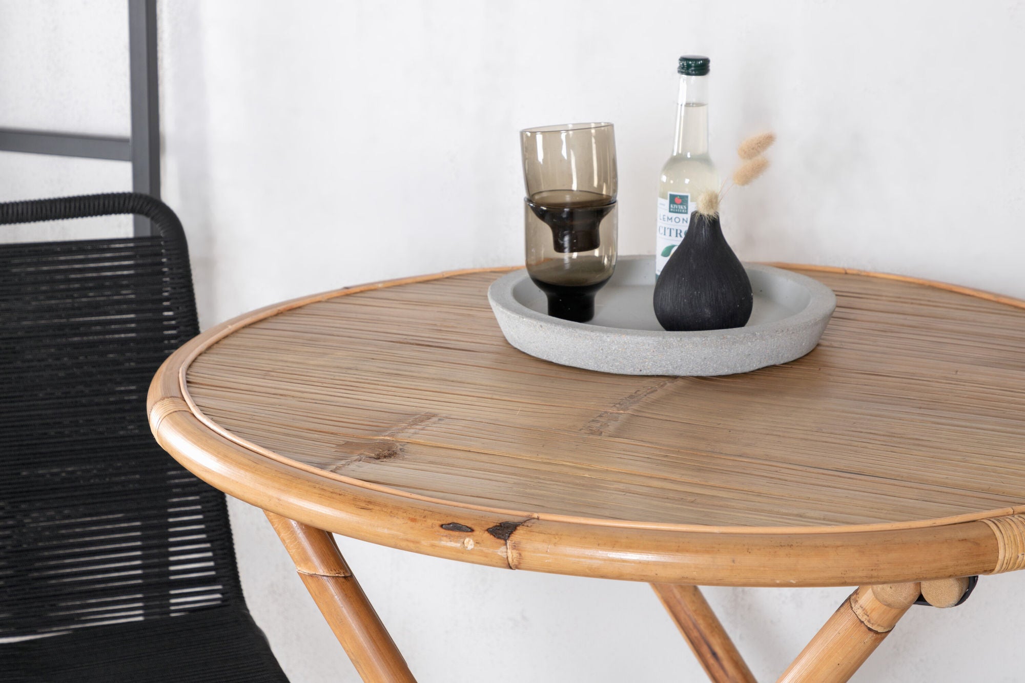 Venture Home Cane Café bord ø80cm - Bamboo+Lindos Stacking stol - Black Alu / Black Rope_2