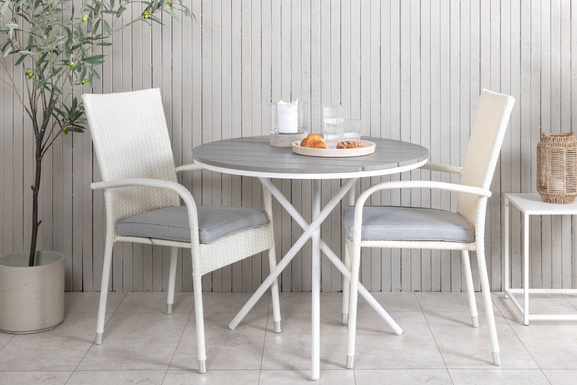 Venture Home Parma cafébord ø90 - White Alu / Grey Aintwood+Anna Arm stol (stackable) - Grey_2