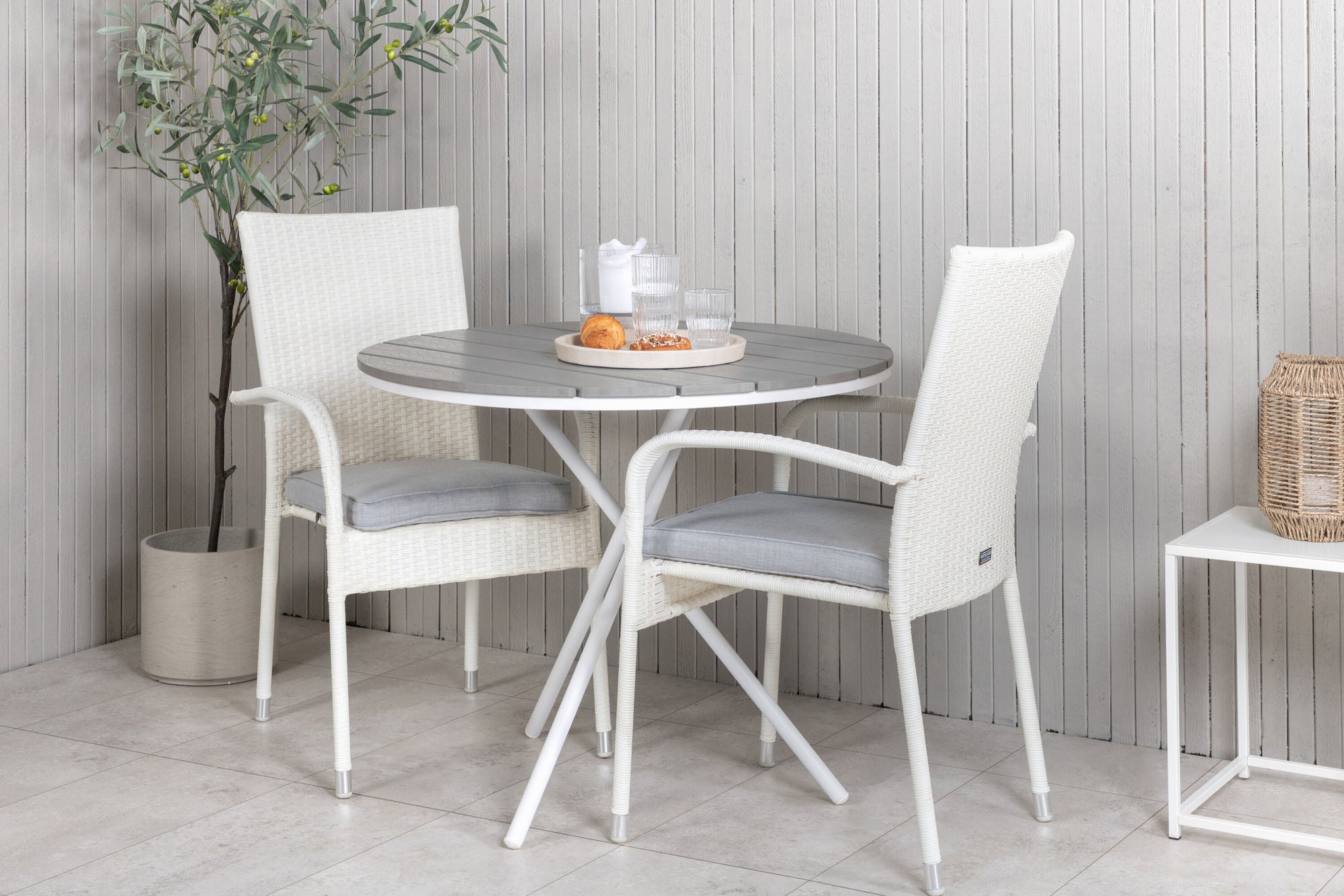 Venture Home Parma cafébord ø90 - White Alu / Grey Aintwood+Anna Arm stol (stackable) - Grey_2
