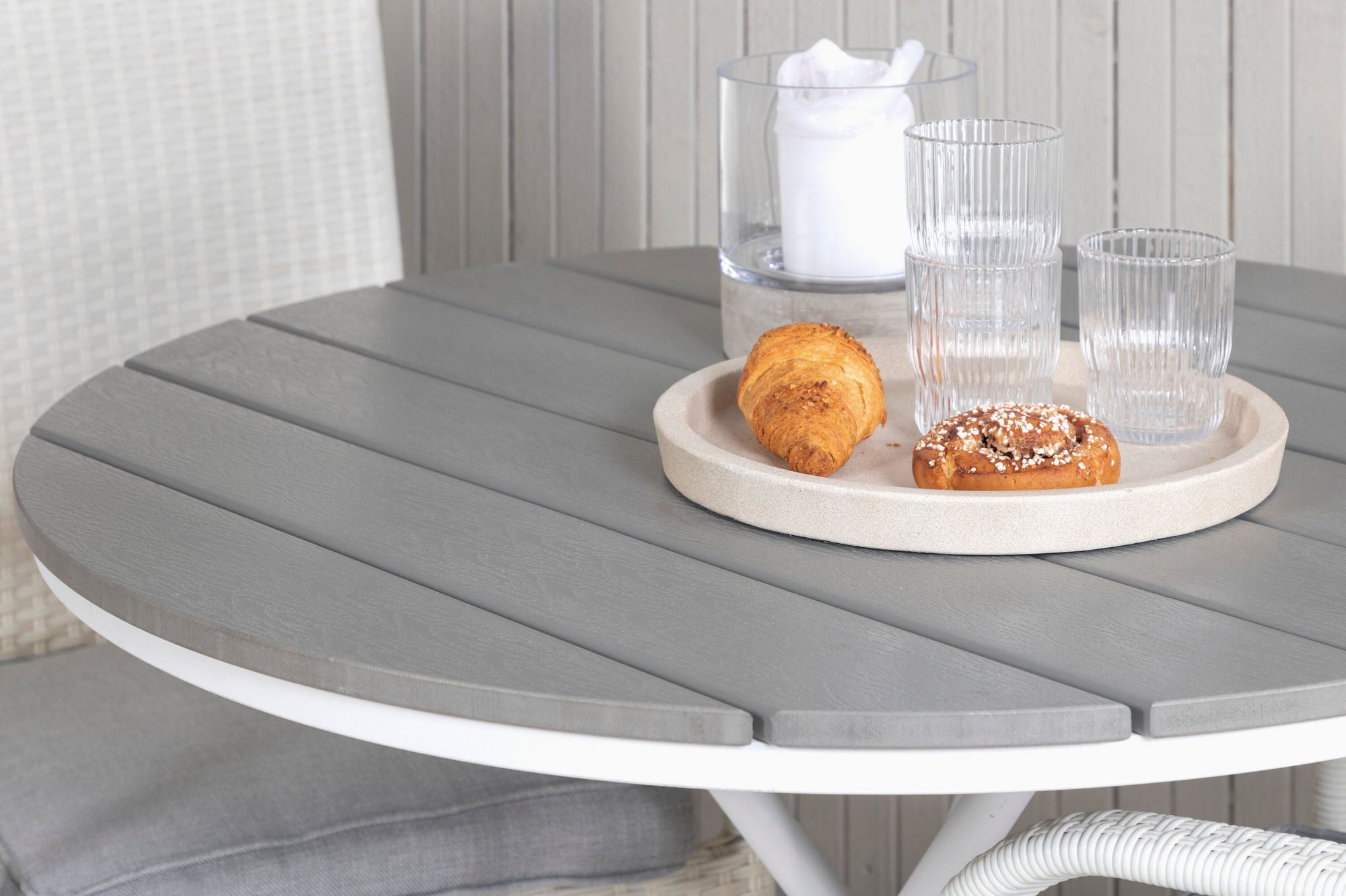 Venture Home Parma cafébord ø90 - White Alu / Grey Aintwood+Anna Arm stol (stackable) - Grey_2