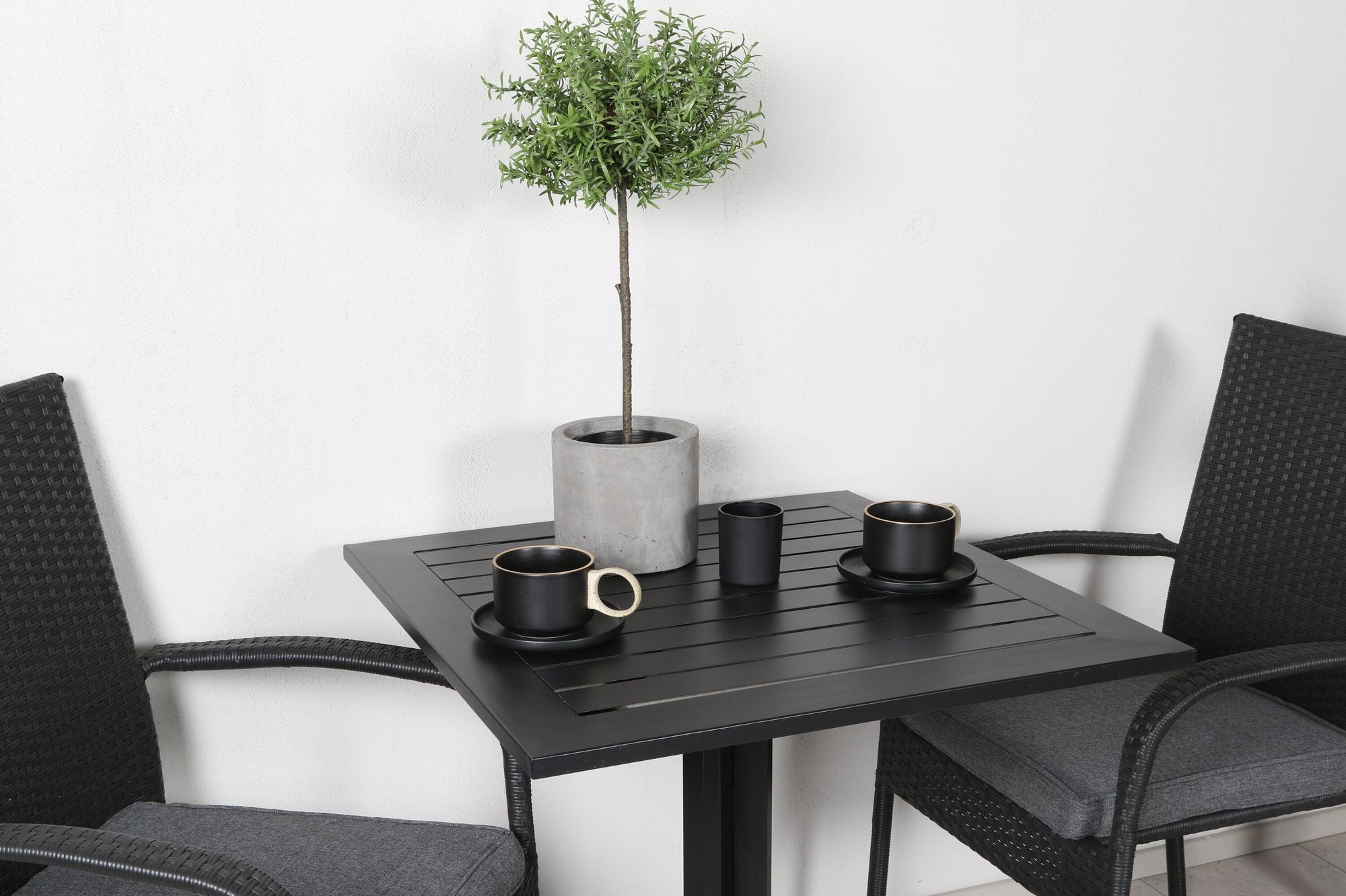 Venture Home Way café bord 70*70+Anna stol - Black_2